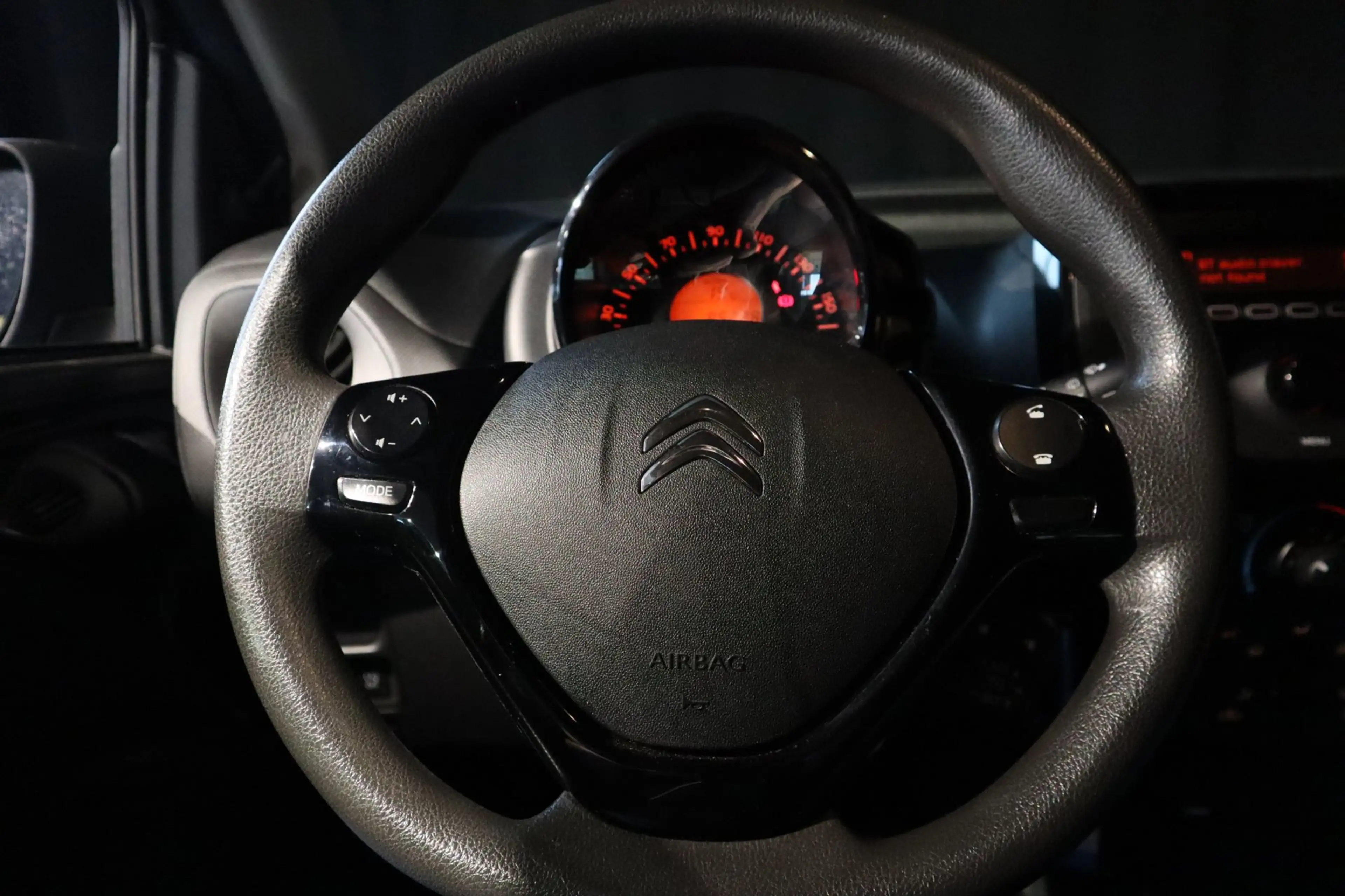 Citroen C1 1.0 VTi Feel / NAP / ORIG. NL AUTO / AIRCO — photo 12