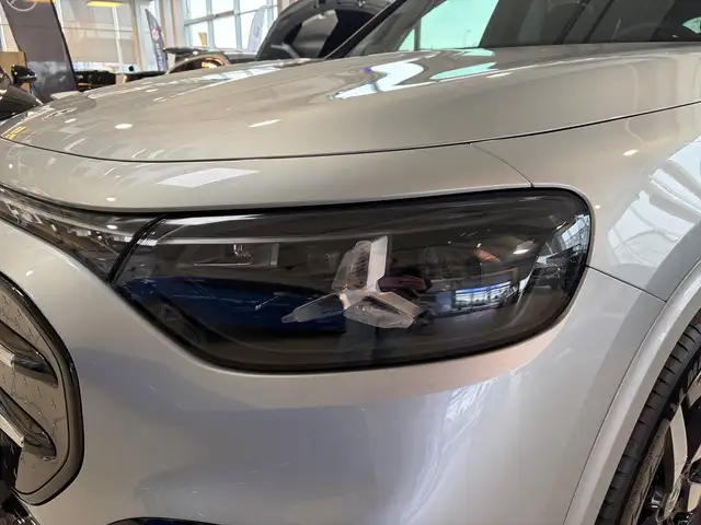 Mercedes-Benz GLB 250 + mit EQ Technologie Ansicht 11