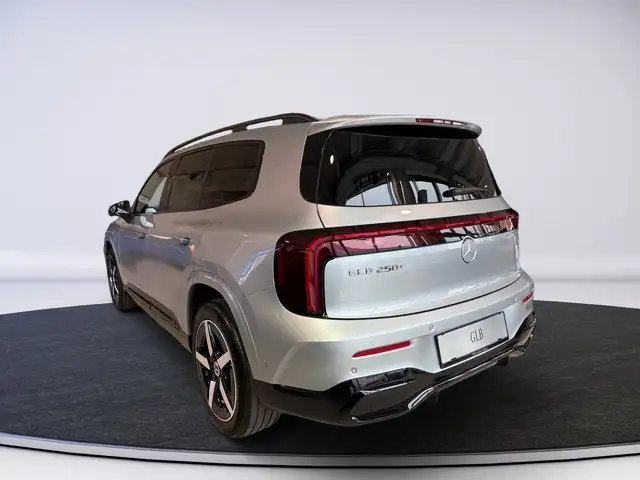 Mercedes-Benz GLB 250 + mit EQ Technologie Ansicht 4
