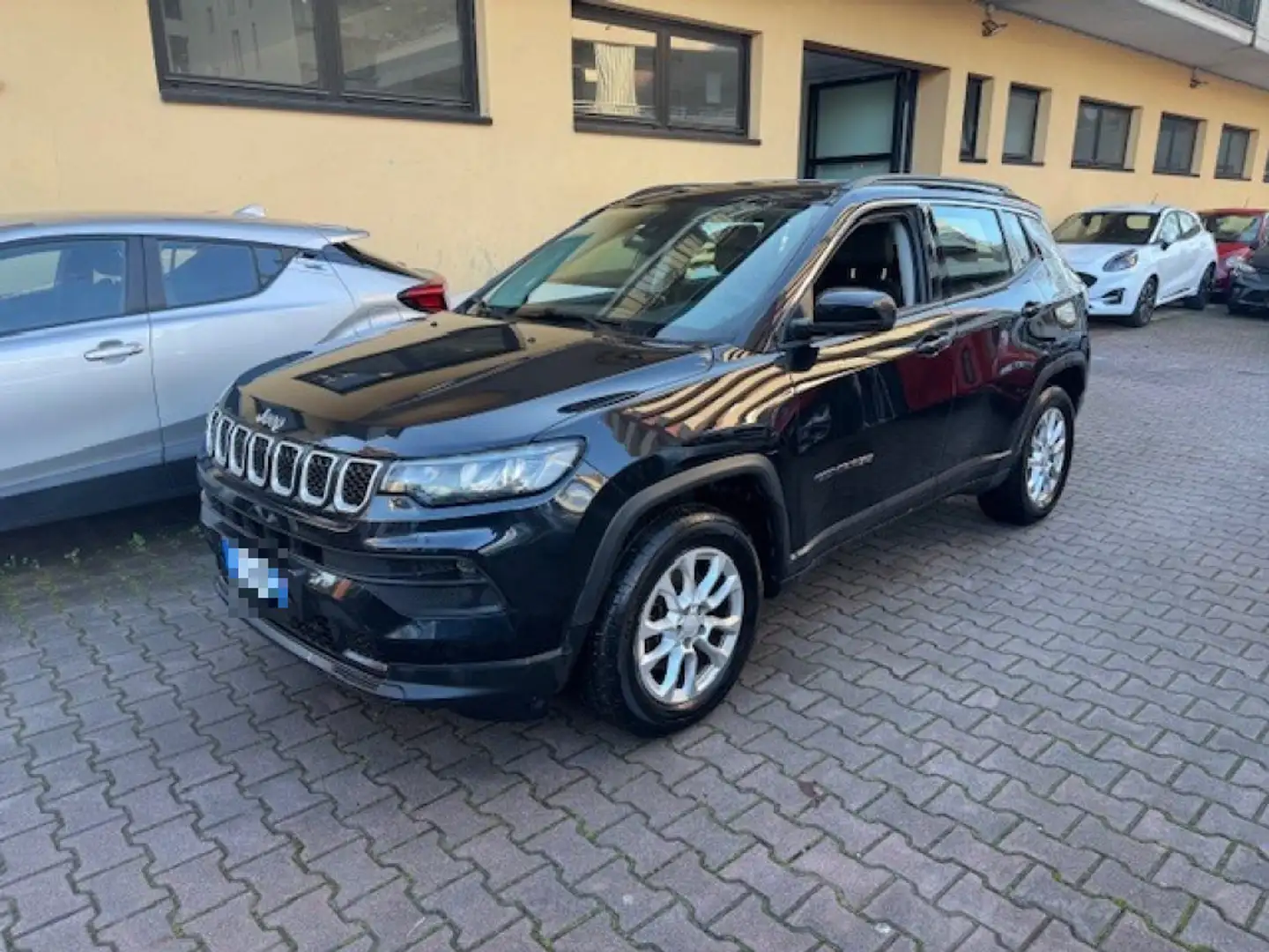 Jeep Compass 1.3 Turbo T4 190 CV PHEV AT6 4xe Business Noir - 1