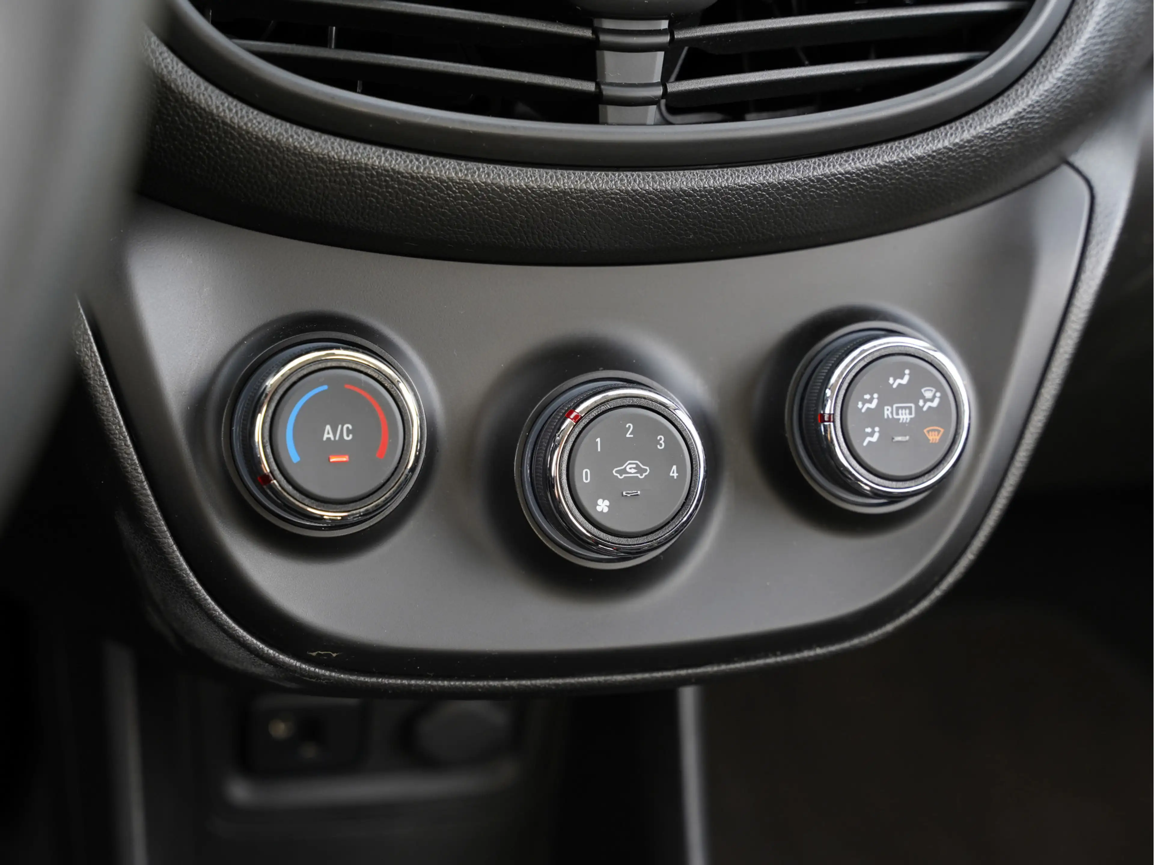 Opel Karl 1.0 ecoFLEX Edition | Automaat | Airco — photo 12