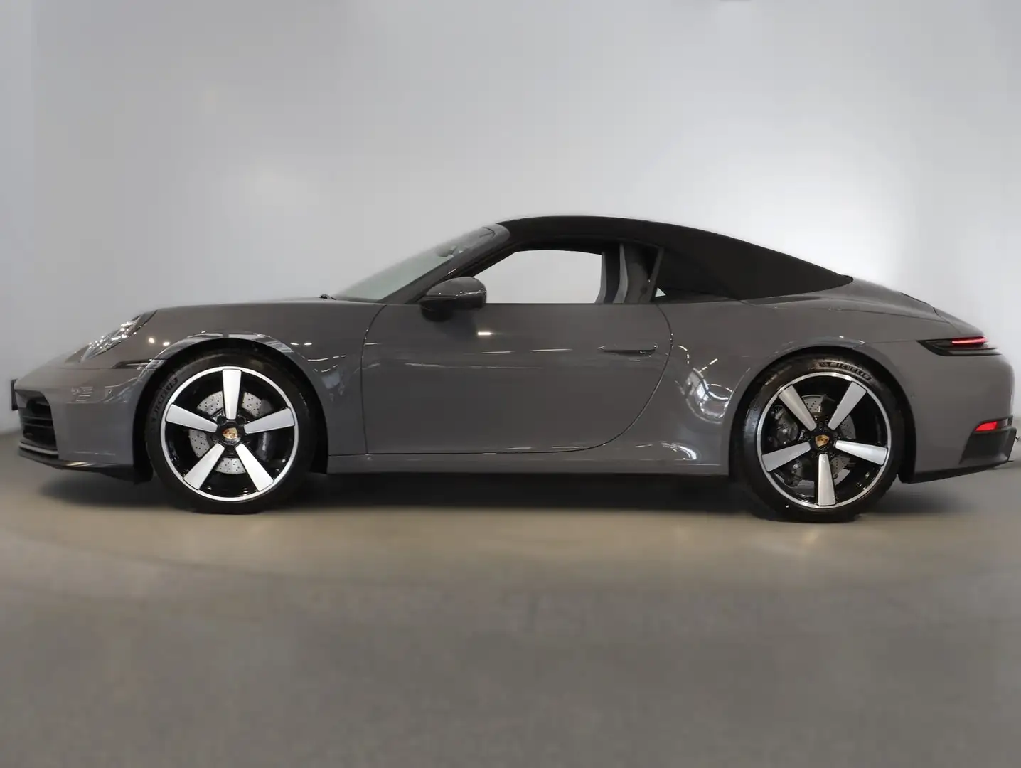 Porsche 911 Carrera Cabriolet I (992) Grau - 2