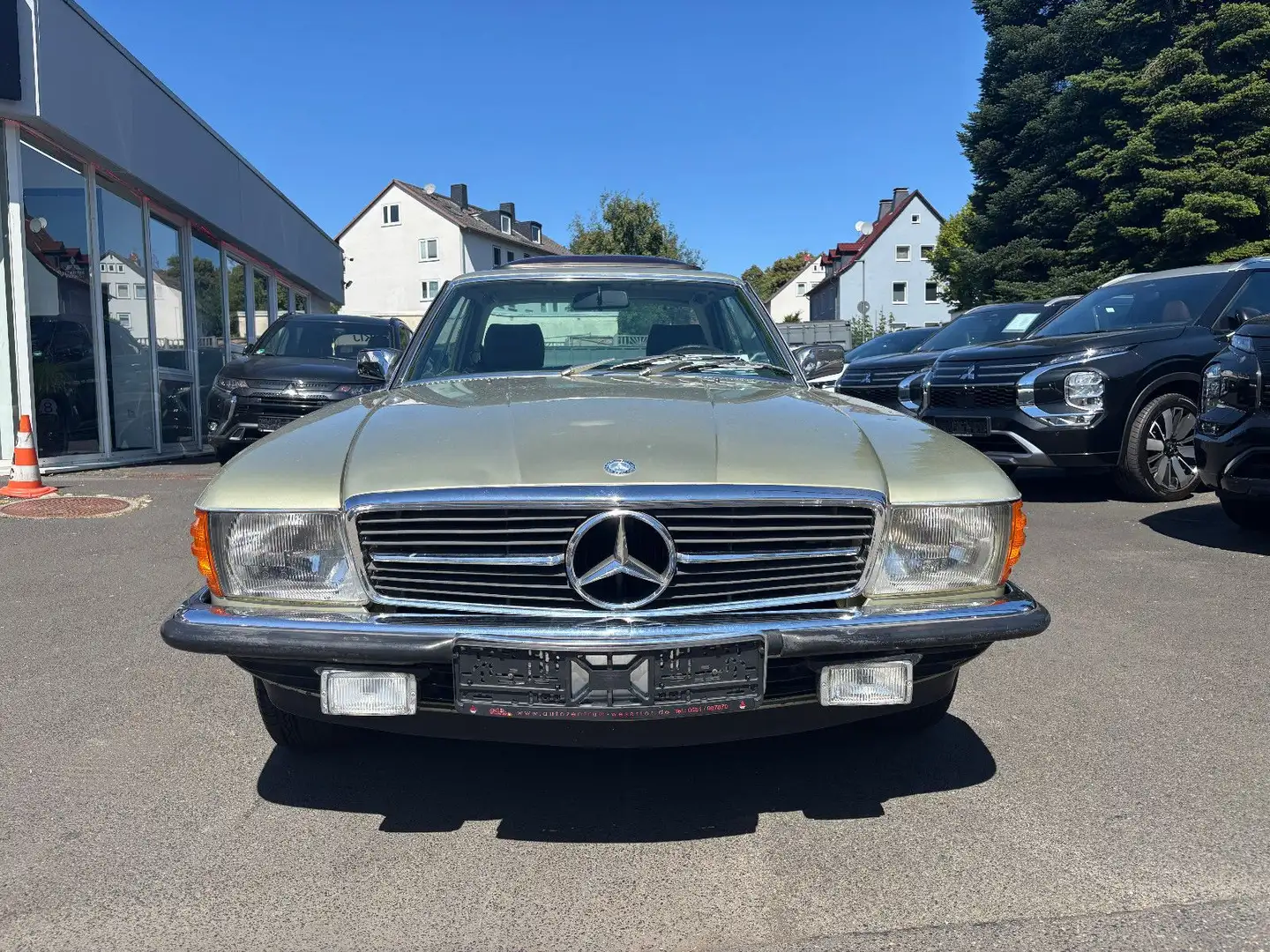 Mercedes-Benz SLC 280 Mercedes Benz SLC 280 C107 Grün - 2