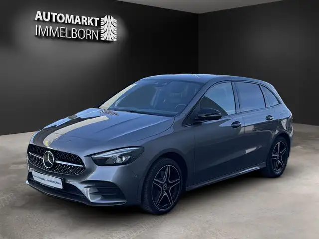 Mercedes-Benz B-Class view 2
