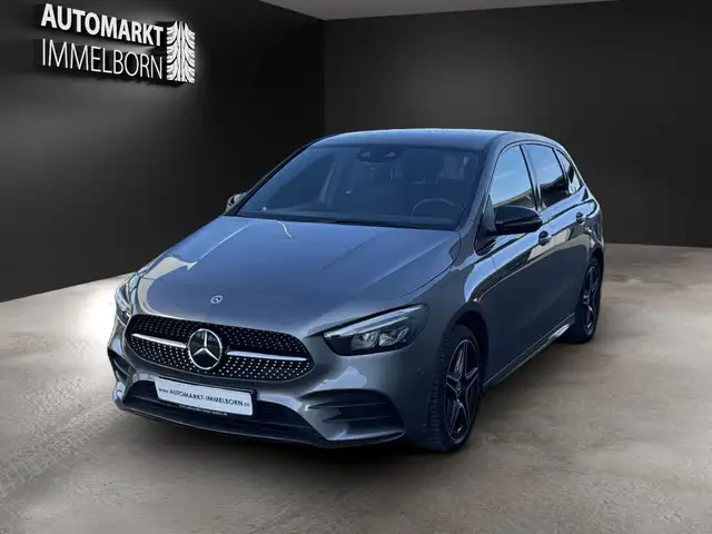 Mercedes-Benz B-Class view 4