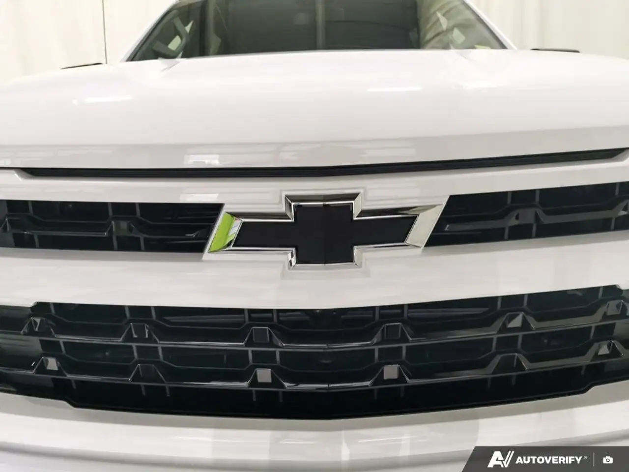 Chevrolet Silverado 1500 снимка Chevrolet Silverado 1500