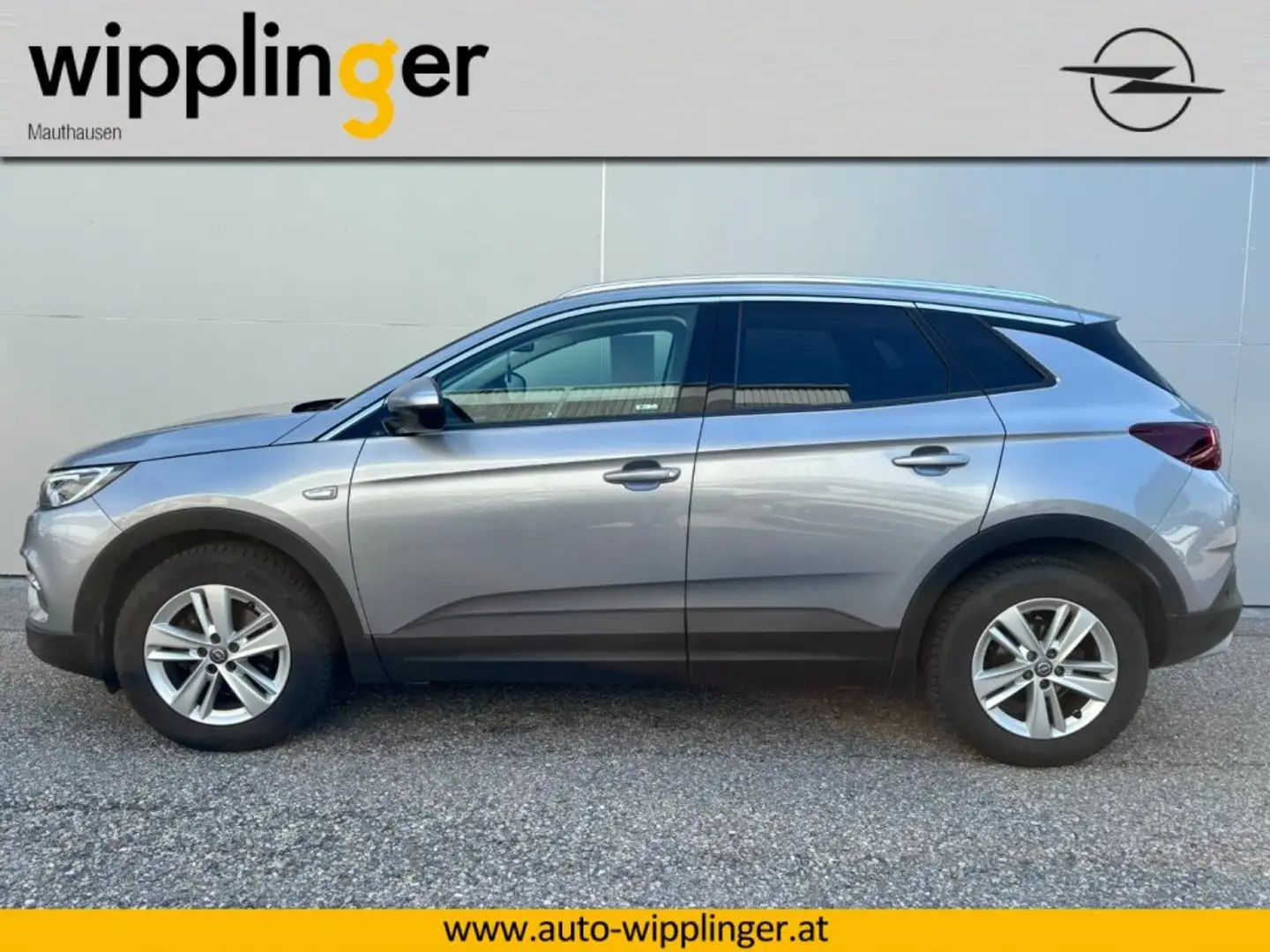 Opel Grandland X 1,2 Turbo Innovation Start/Stop LP.: € 34.250,00 Silber - 2