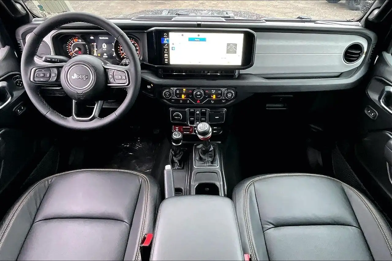 Jeep Wrangler снимка Jeep Wrangler