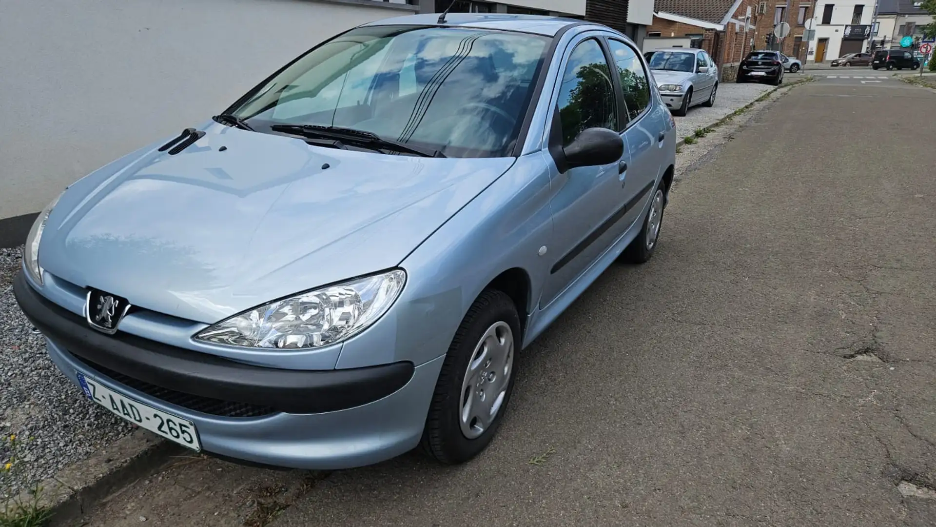 Peugeot 206 1.1i XR - 1