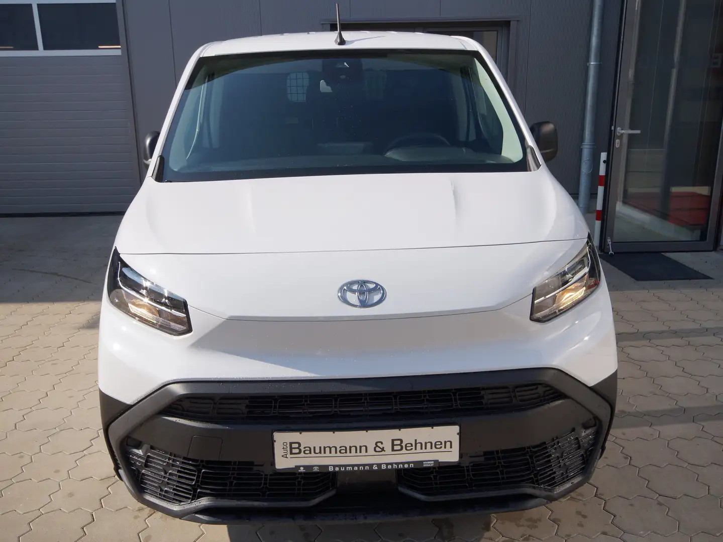Toyota Proace City L1 1,5-l D-4D COMFORT Weiß - 2