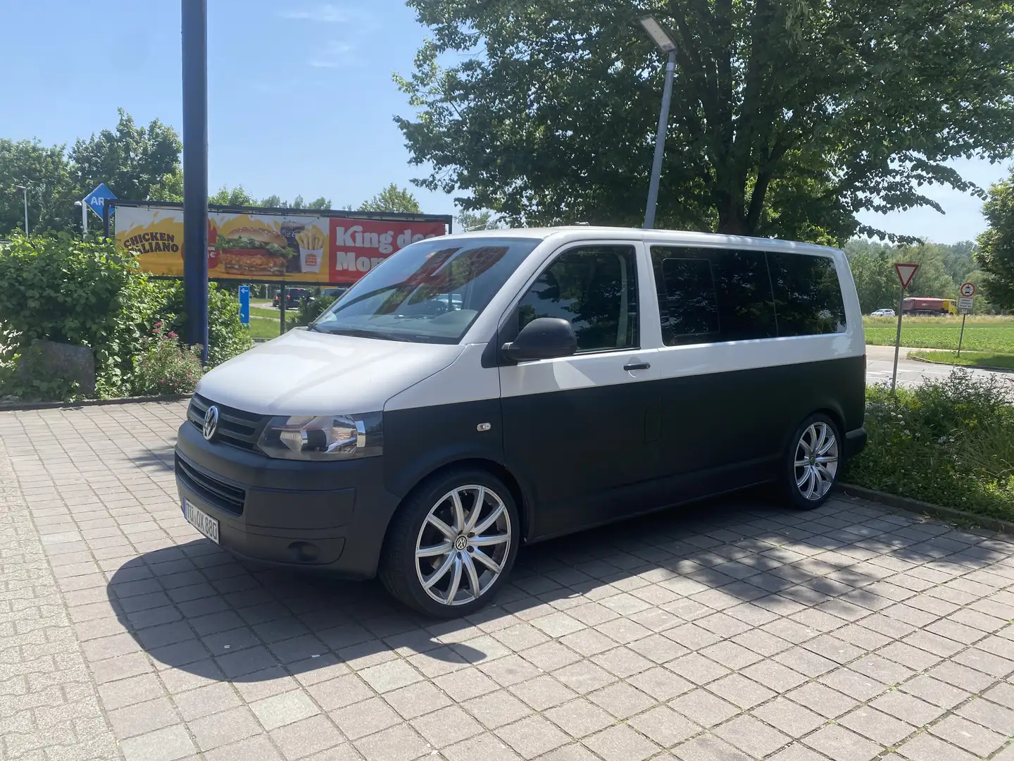 Volkswagen T5 VW T5,  09/2015;  9 Sitze. !!! - 1
