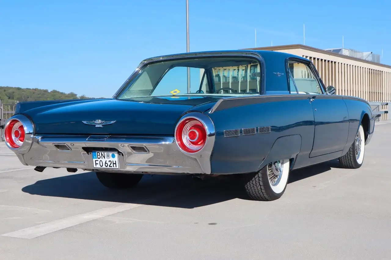 Ford Thunderbird, foto 9
