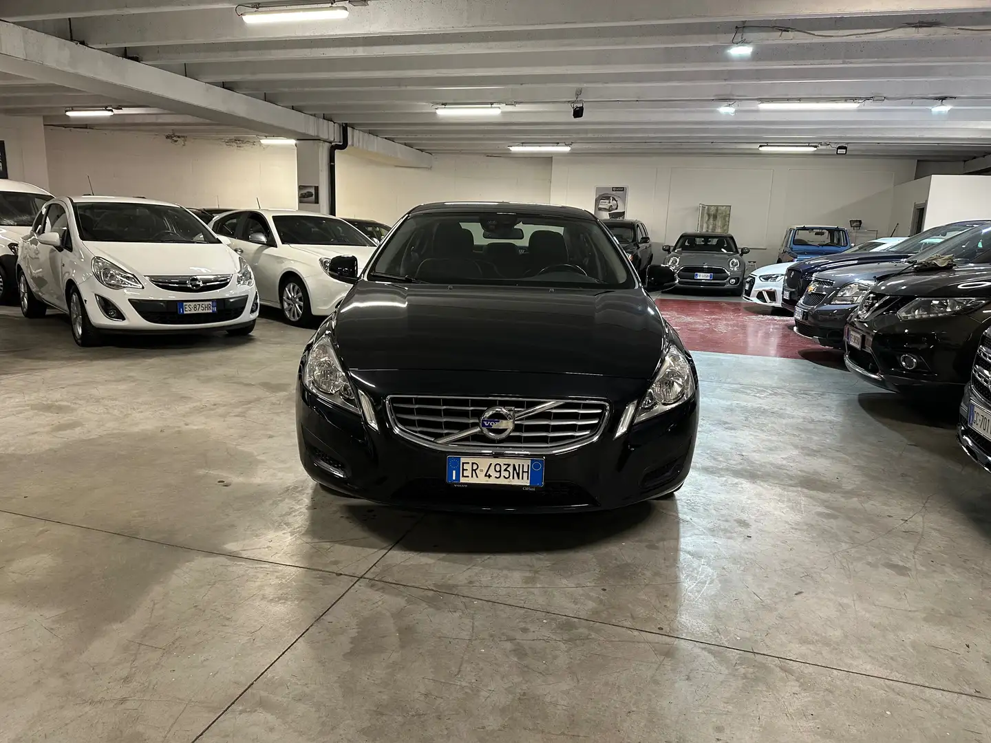 Volvo S60 S60 2.0 d4 ved (d3) Summum geartronic Nero - 2