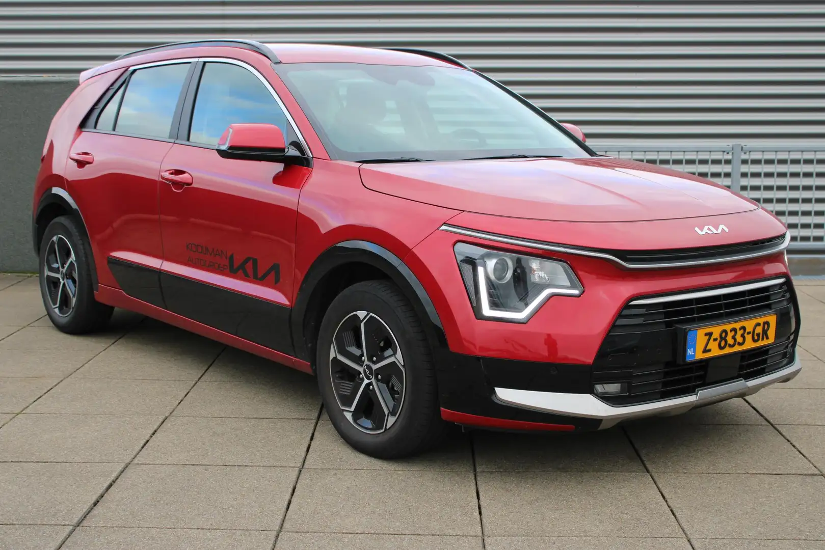 Kia Niro 1.6 GDi Hybrid DynamicLine GRATIS WINTERBANDEN SET Rood - 2