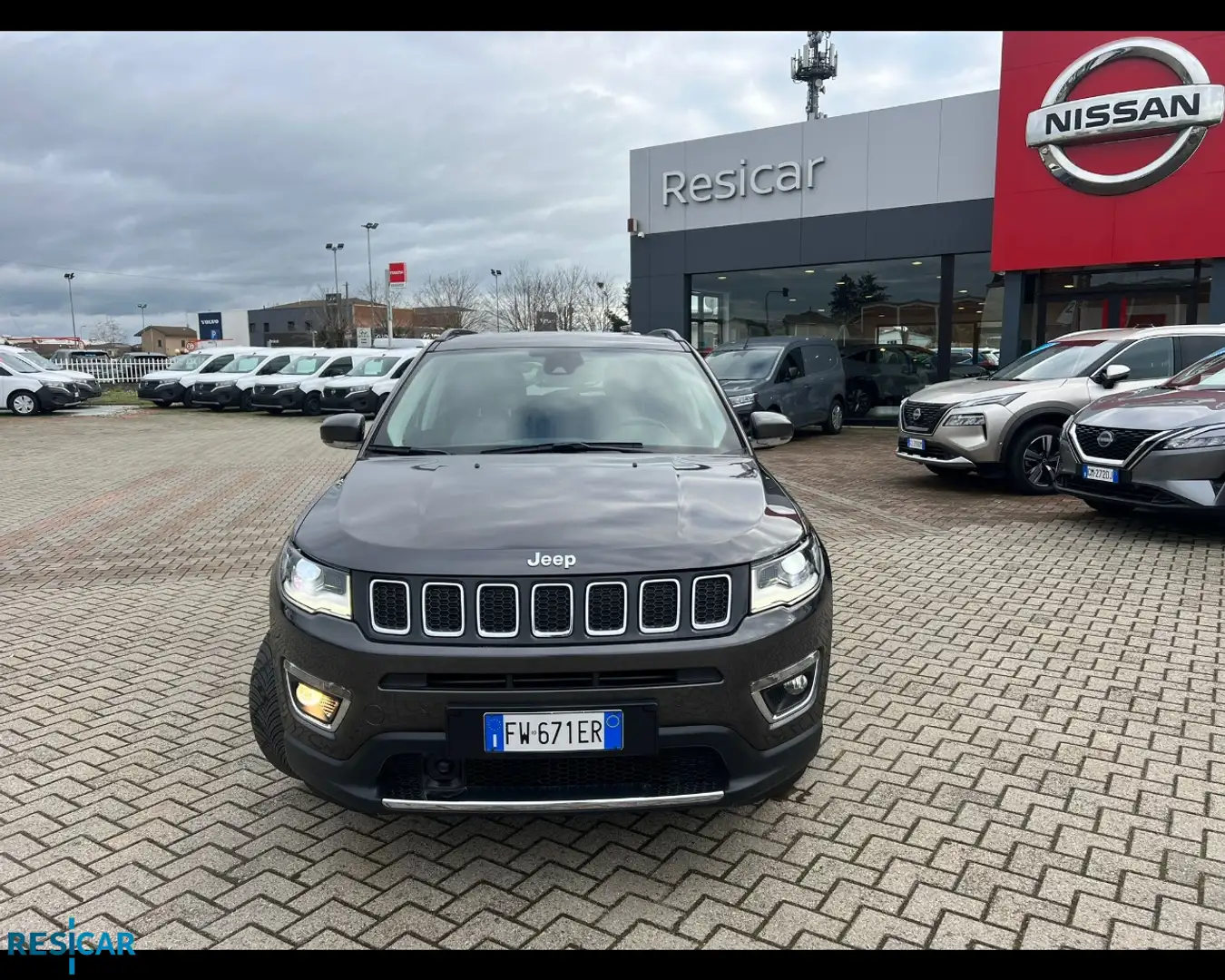 Jeep Compass 1.4 m-air Limited 2wd 140cv my19 Gris - 1