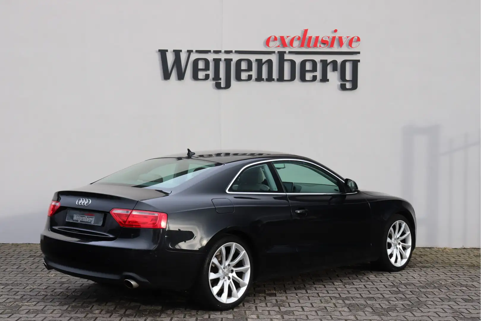 Audi A5 Coupé 3.0 TDI Quattro Automaat Xenon ACC Noir - 2