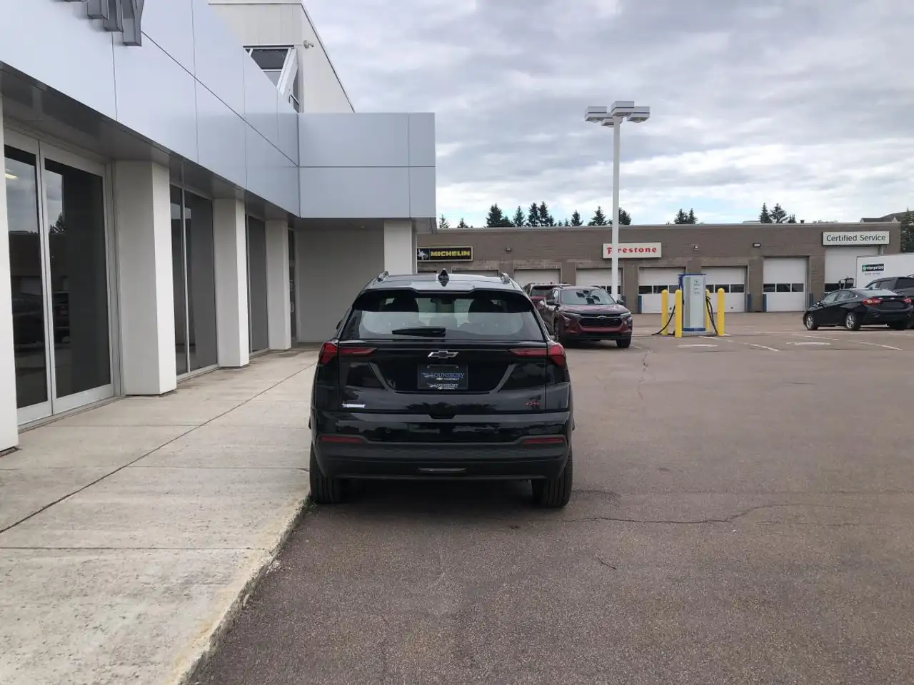 Chevrolet Bolt photo Chevrolet Bolt