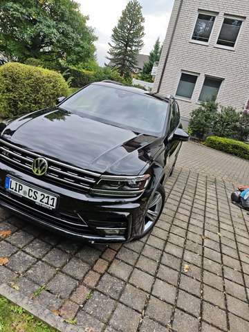 Imagine Volkswagen Tiguan 2.0 TDI 2xRline,4Mot,Pano,Leder,AHK,ACC, Business