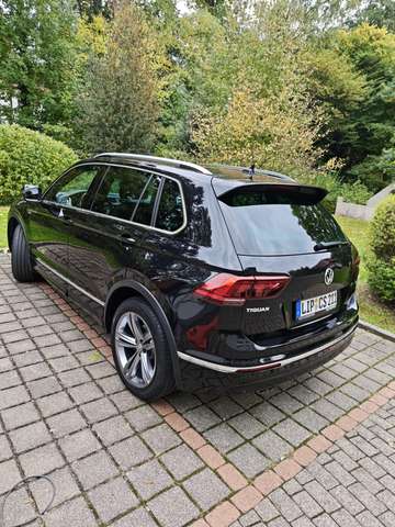 Volkswagen Tiguan 2.0 TDI 2xRline,4Mot,Pano,Leder,AHK,ACC, Business