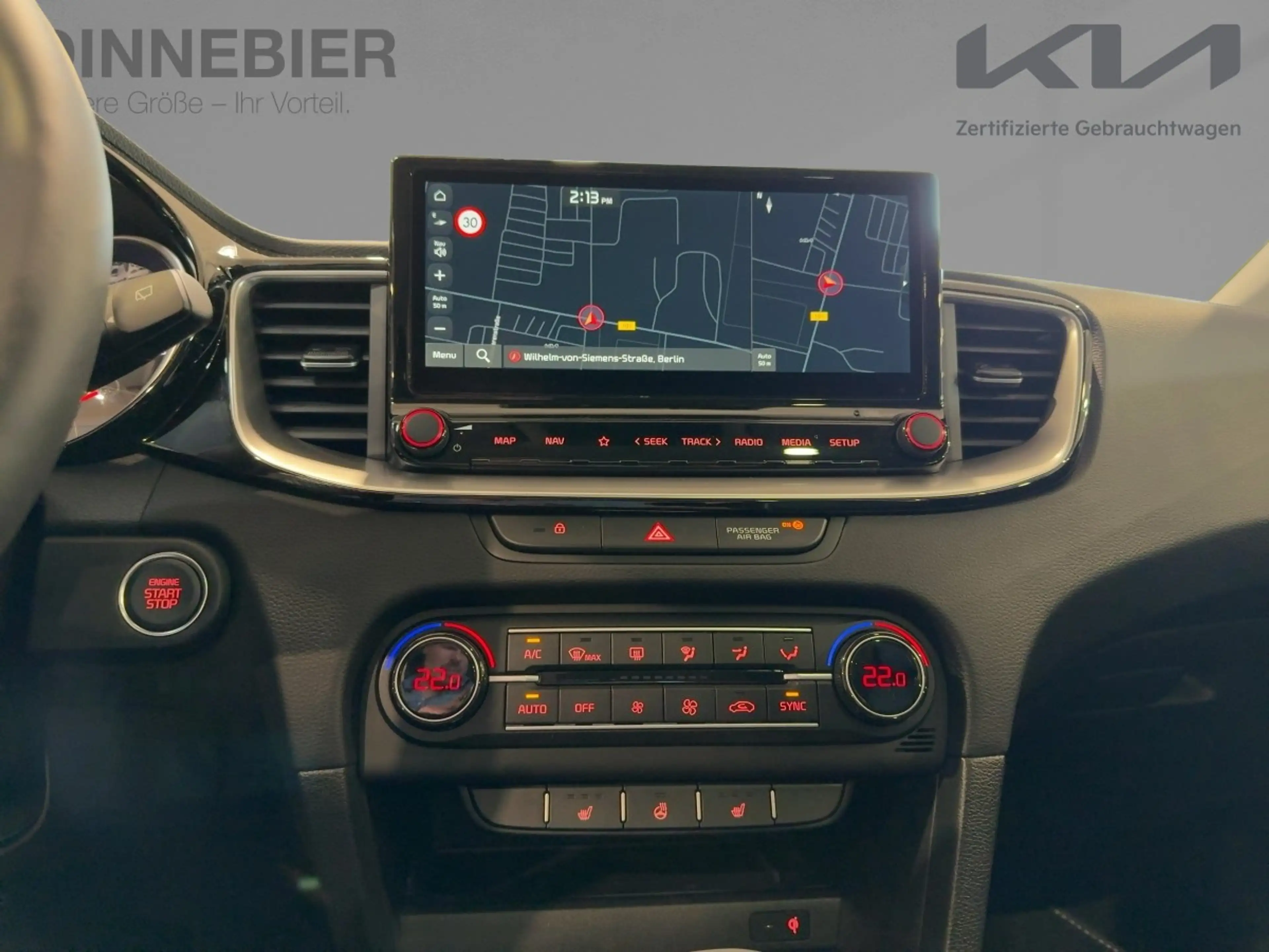 Kia Ceed / cee'd 1.5T Spirit Glasdach+LED+Navi+Kamera — photo 14