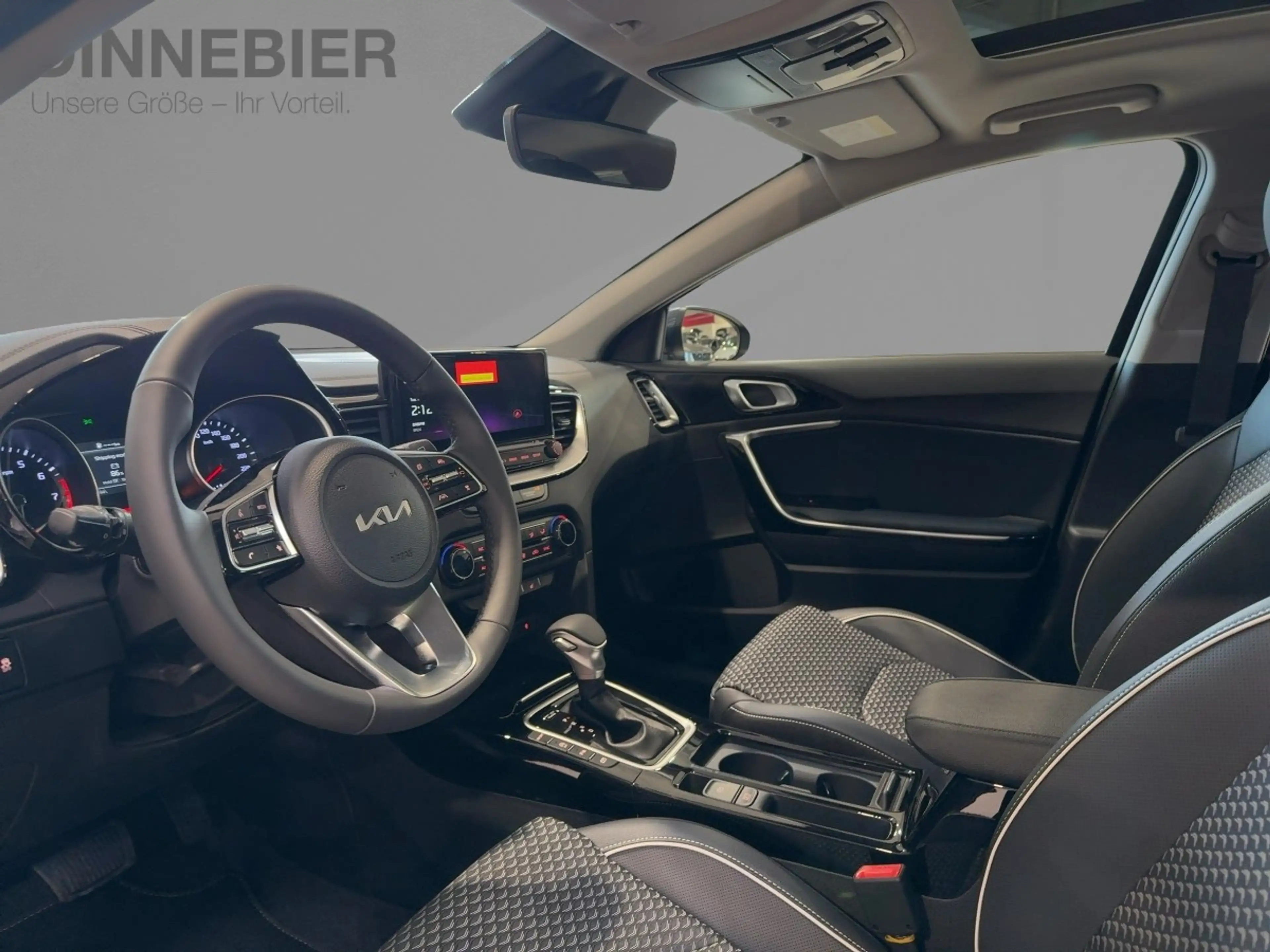 Kia Ceed / cee'd 1.5T Spirit Glasdach+LED+Navi+Kamera — photo 11