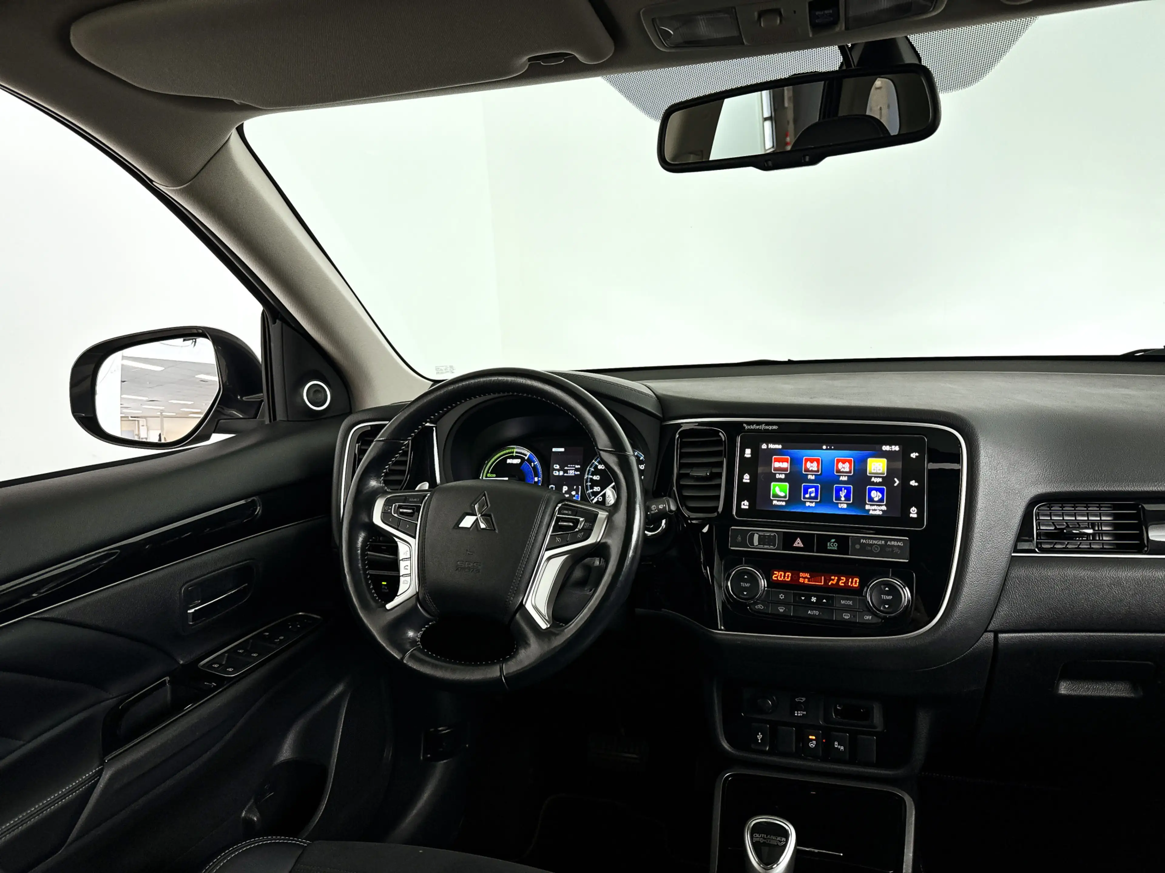 Mitsubishi Outlander 2.4 PHEV Intense+ | Panoramadak | Parkeercamera | — photo 7