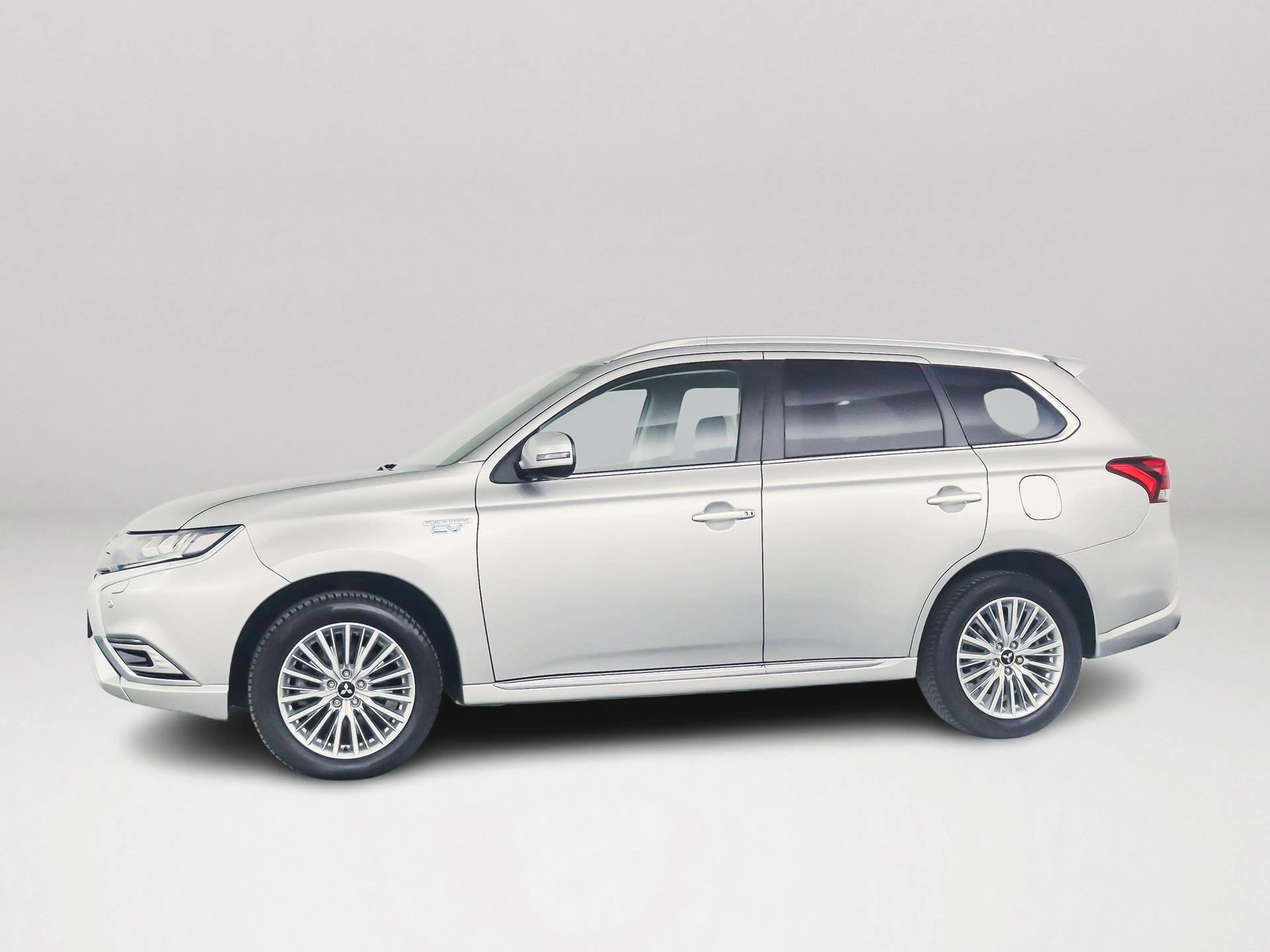 Mitsubishi Outlander 2.4 PHEV Intense+ | Panoramadak | Parkeercamera | — photo 4