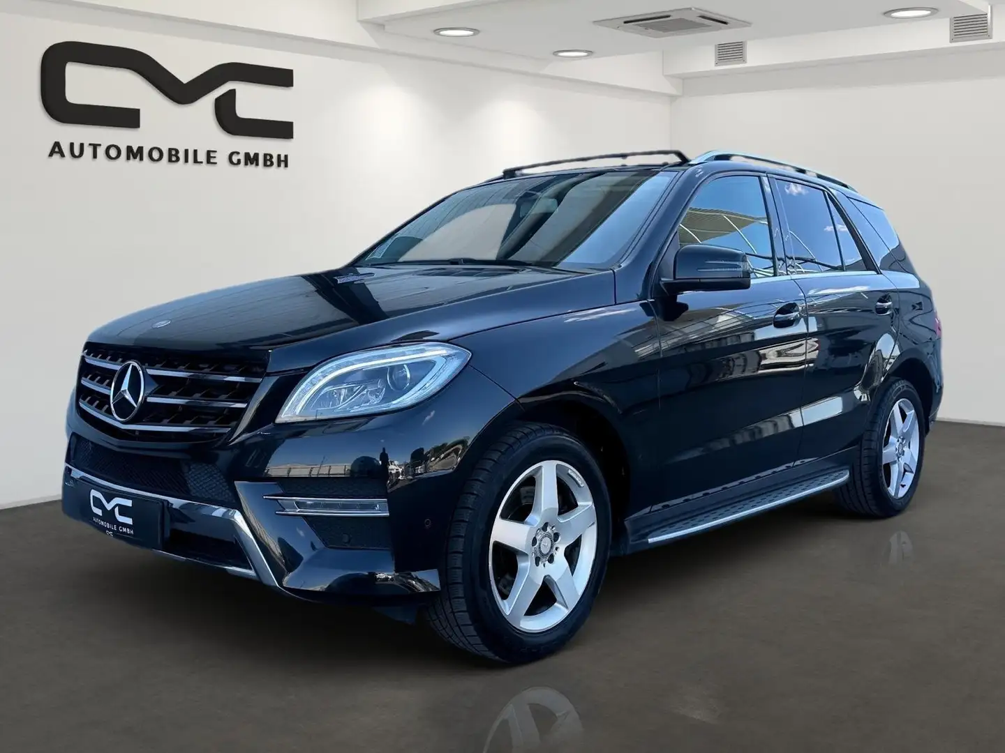Mercedes-Benz ML 250 BlueTEC 4MATIC Off-Roader/Pano/KeylessGO/Memory/SH Schwarz - 1