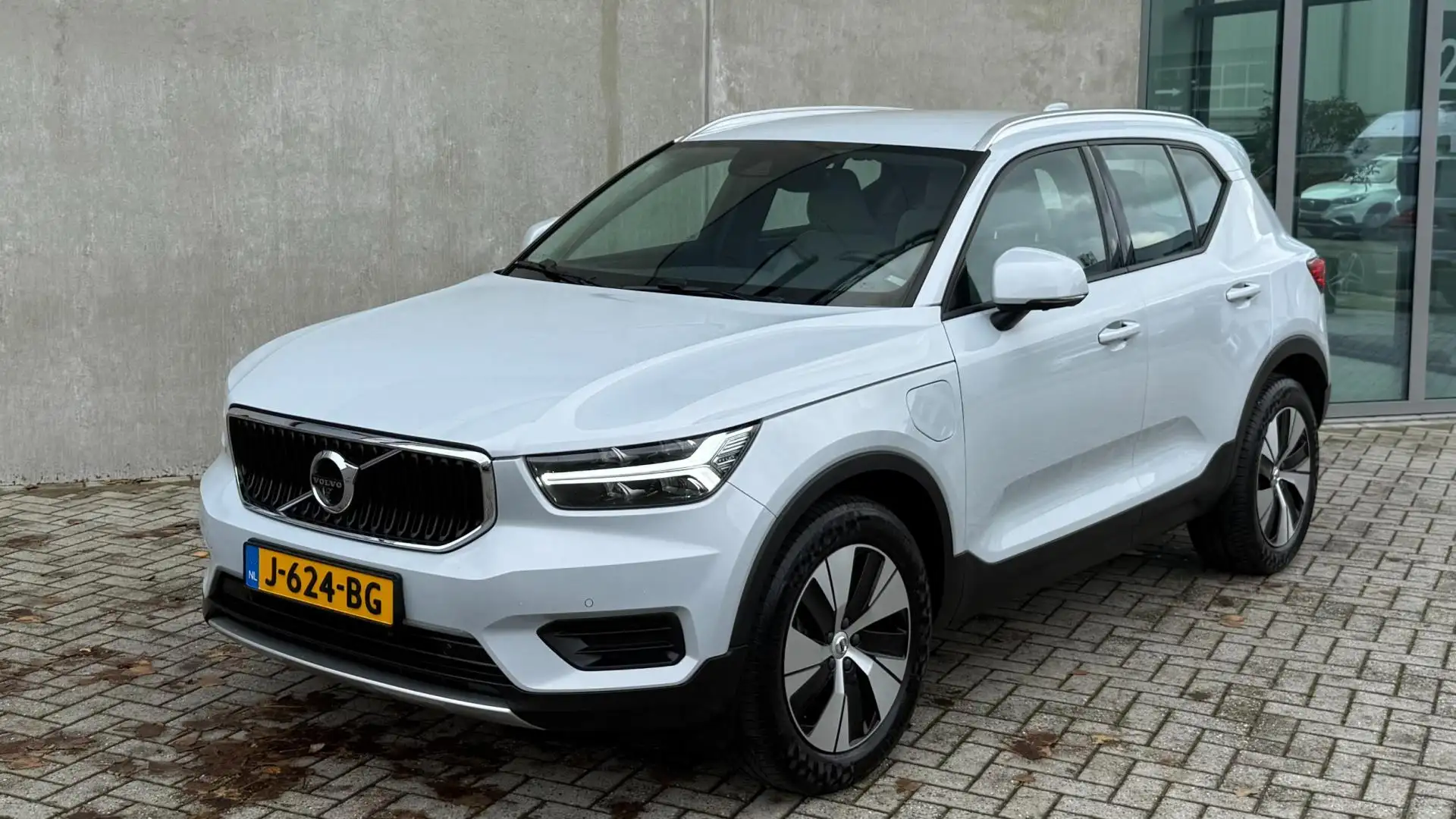 Volvo XC40 1.5 T5 Inscription AUT 2020 Grijs NAP|360|1E EIG Gris - 1