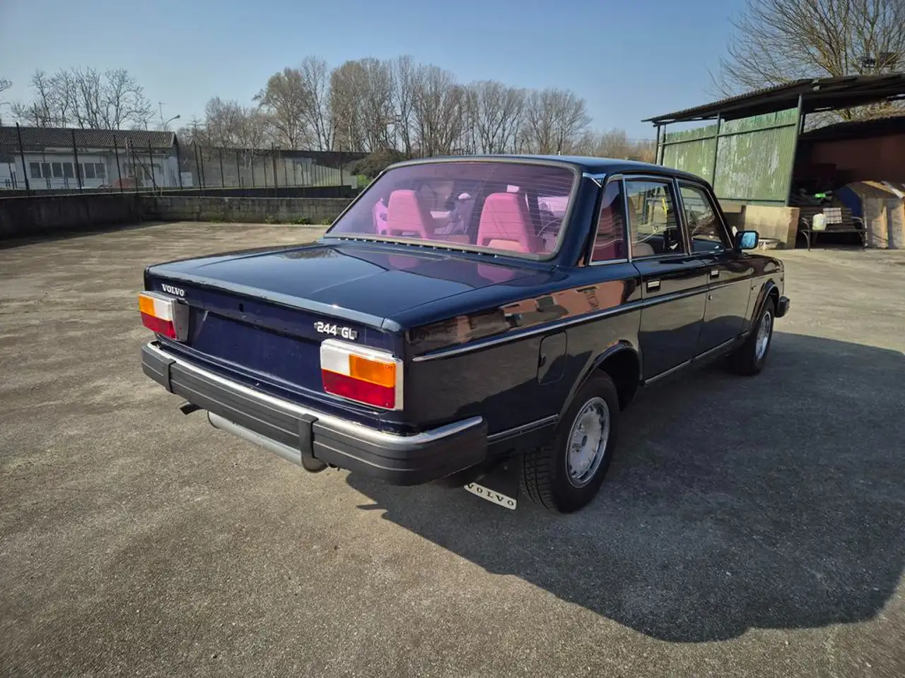 Volvo 240 2.0 GLE, foto 7