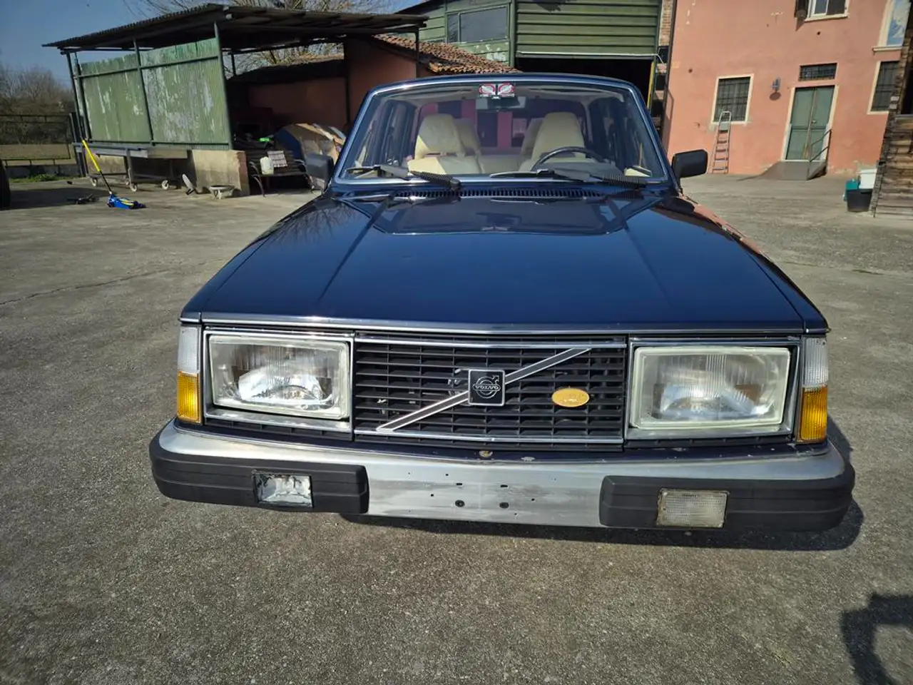 Volvo 240 2.0 GLE, foto 2
