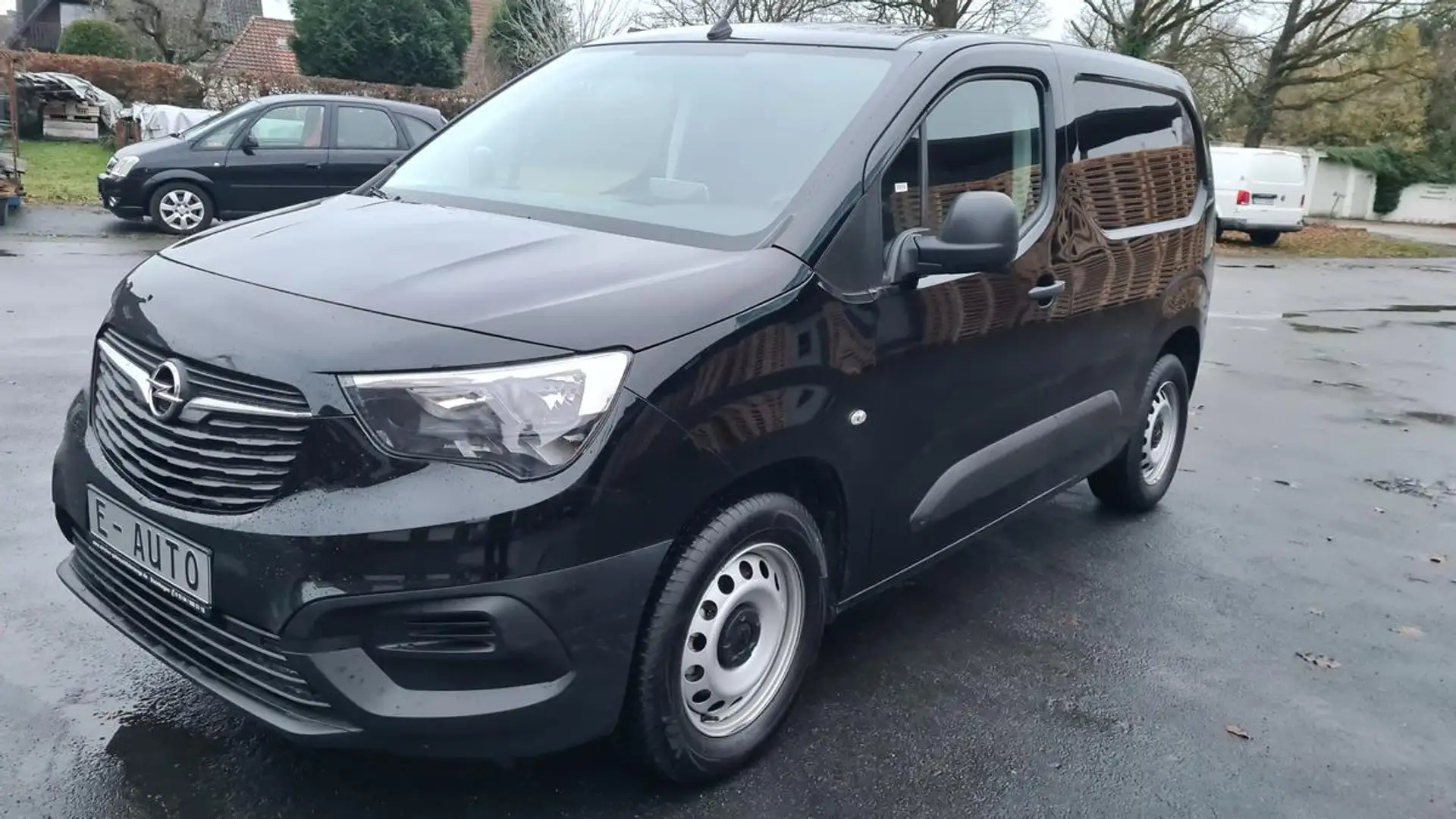 Opel Combo -e Cargo 50 PDC Kamera, NAVI,WP,3Ph lader Noir - 1