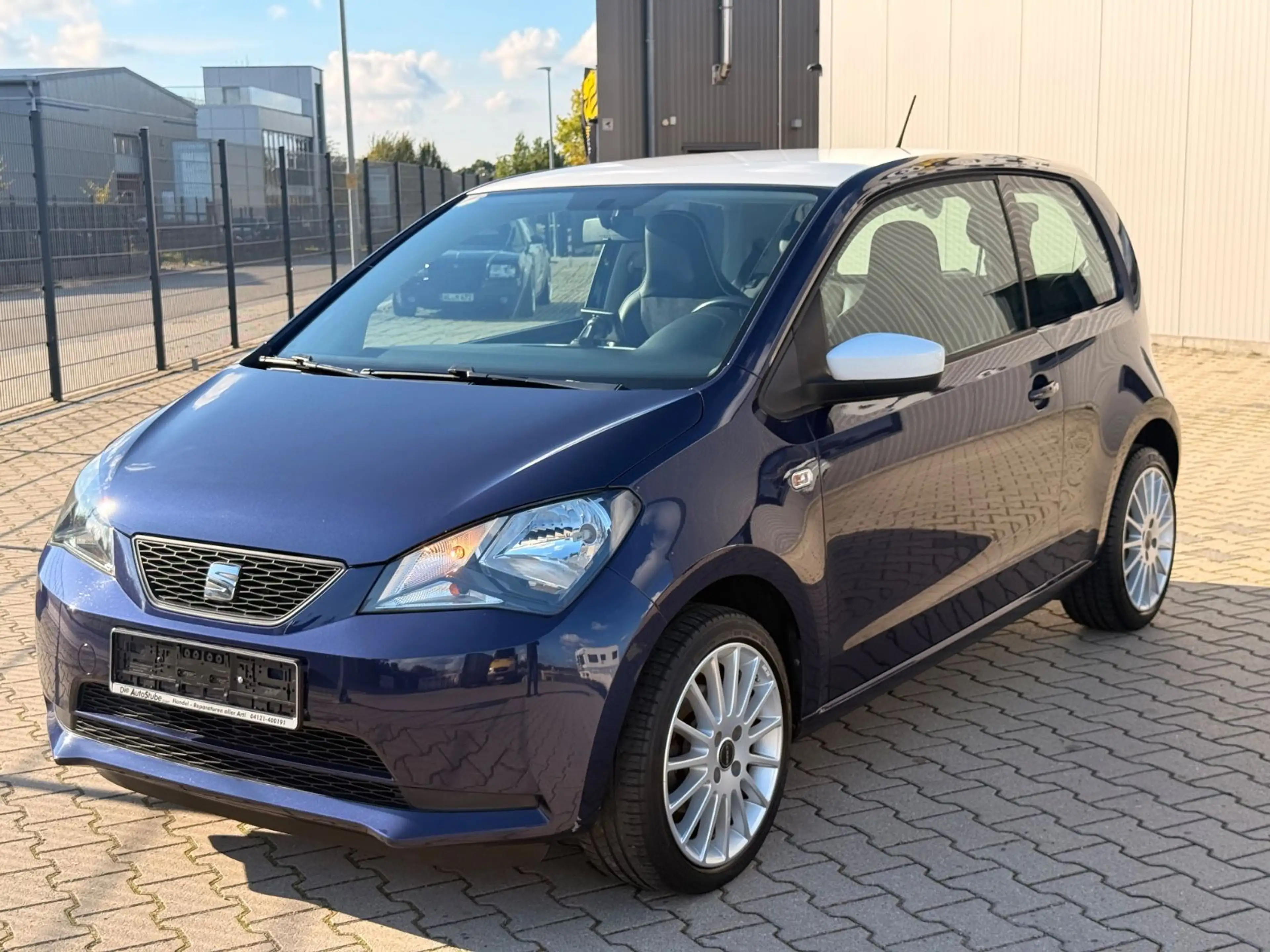SEAT Mii Chic 1,0/2.Hd/Navi/Alcantara/Klima/PDC/