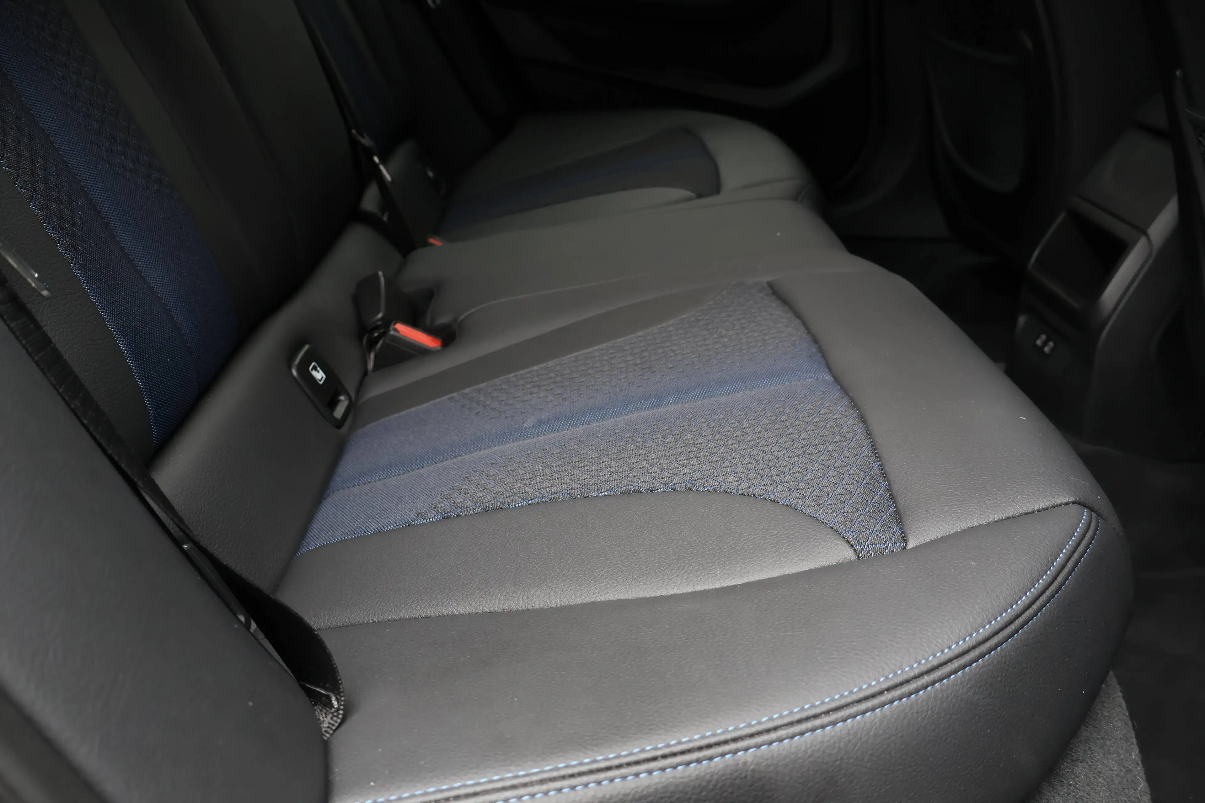 BMW 118 118iA OPF M-Pack BTW* LijnA Carplay Camera Garantie* — photo 9