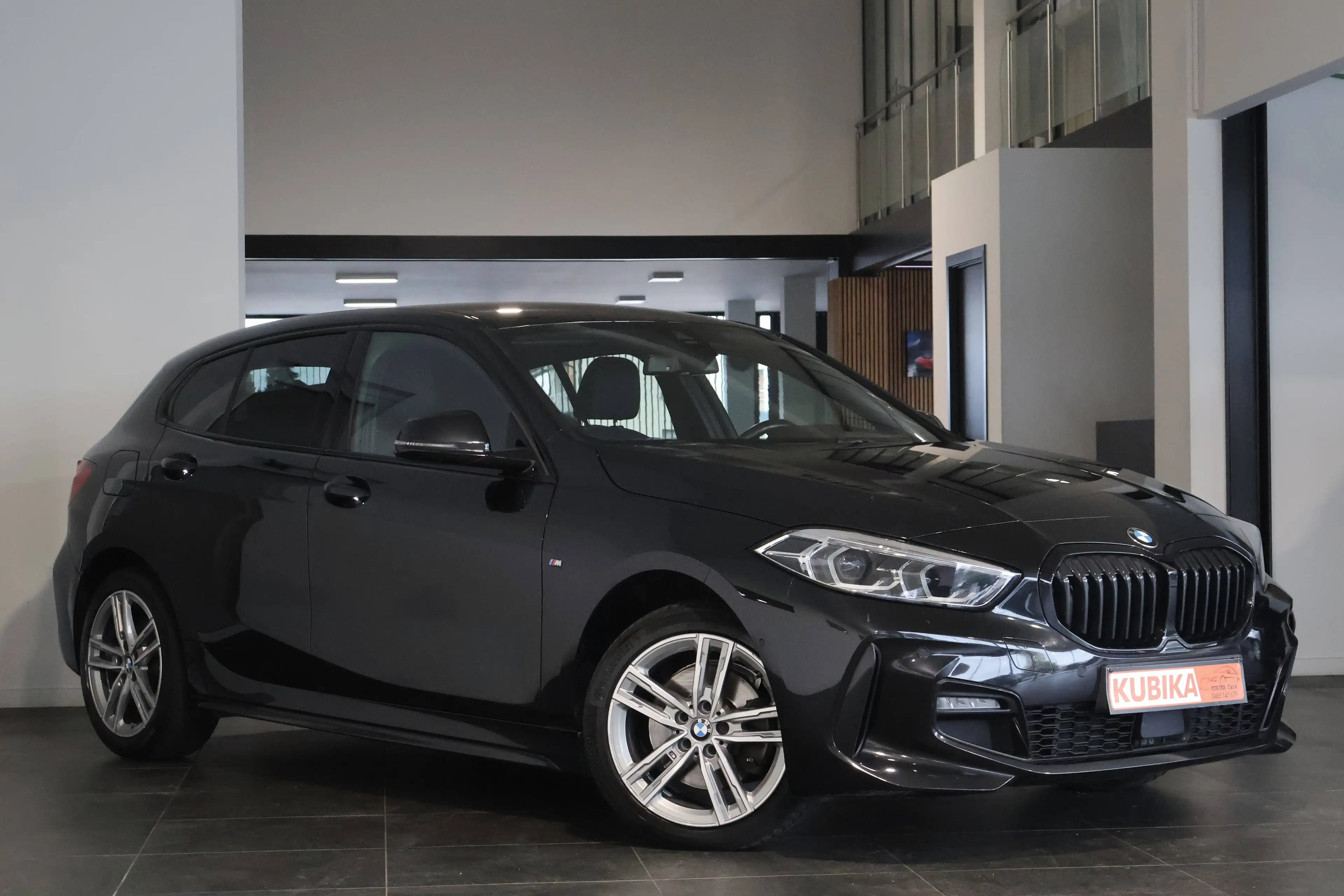BMW 118 118iA OPF M-Pack BTW* LijnA Carplay Camera Garantie* — photo 3