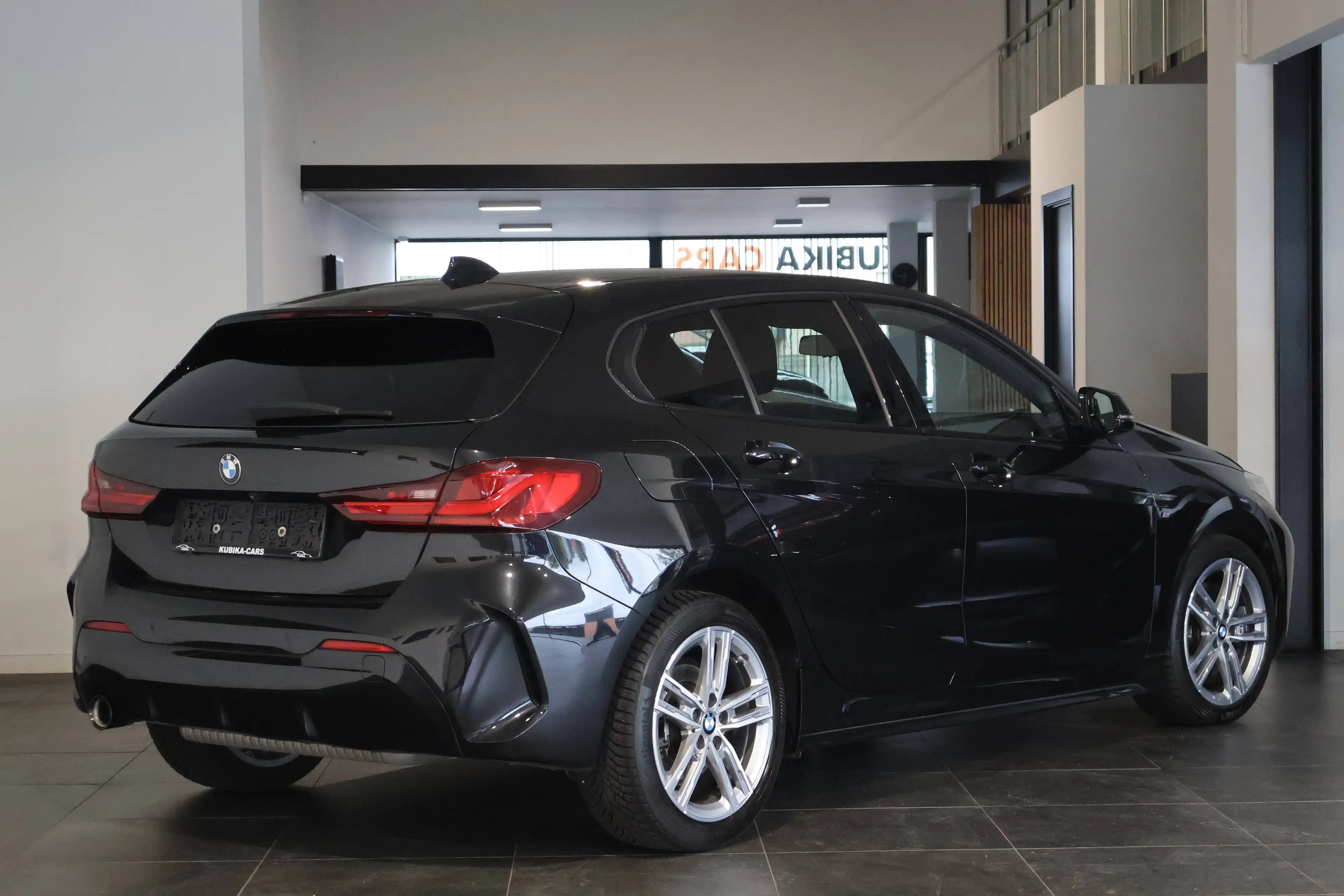 BMW 118 118iA OPF M-Pack BTW* LijnA Carplay Camera Garantie* — photo 6
