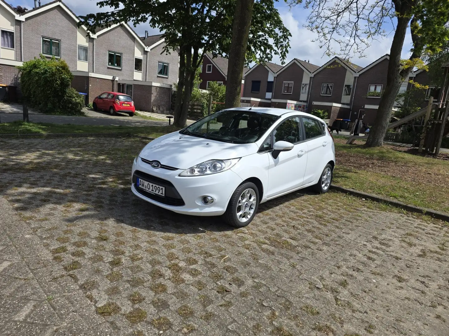 Ford Aerostar Das Auto ist sehr gut. Weiß - 1