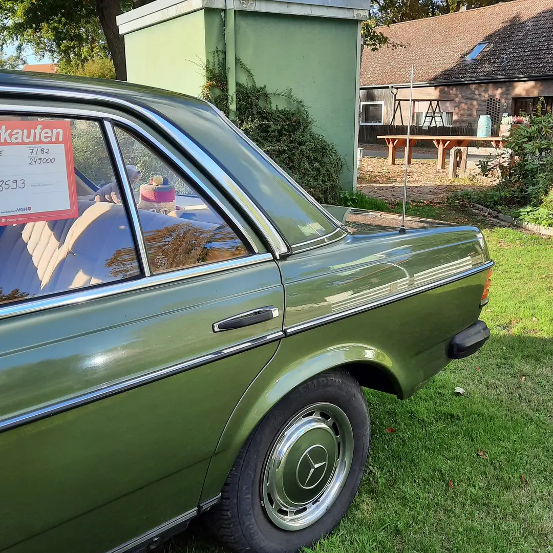 Mercedes-Benz E 230 230 E Vert - 2