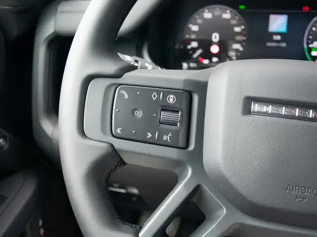 Land Rover Defender view 14