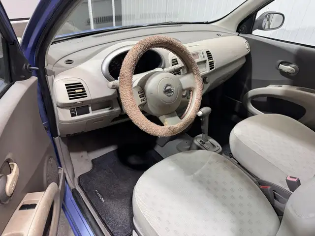 Nissan Micra view 10