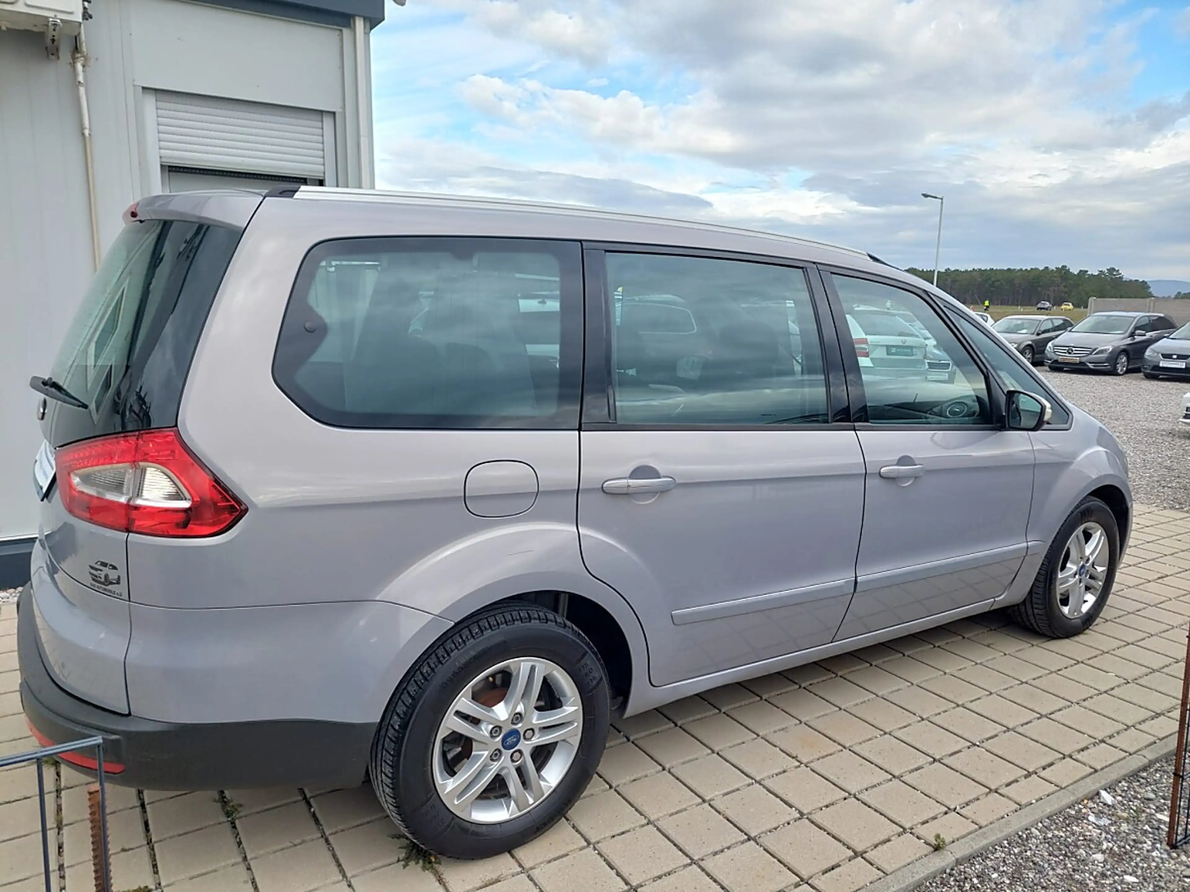 Ford Galaxy Business Plus 2,0 TDCi 7 Sitze — photo 4