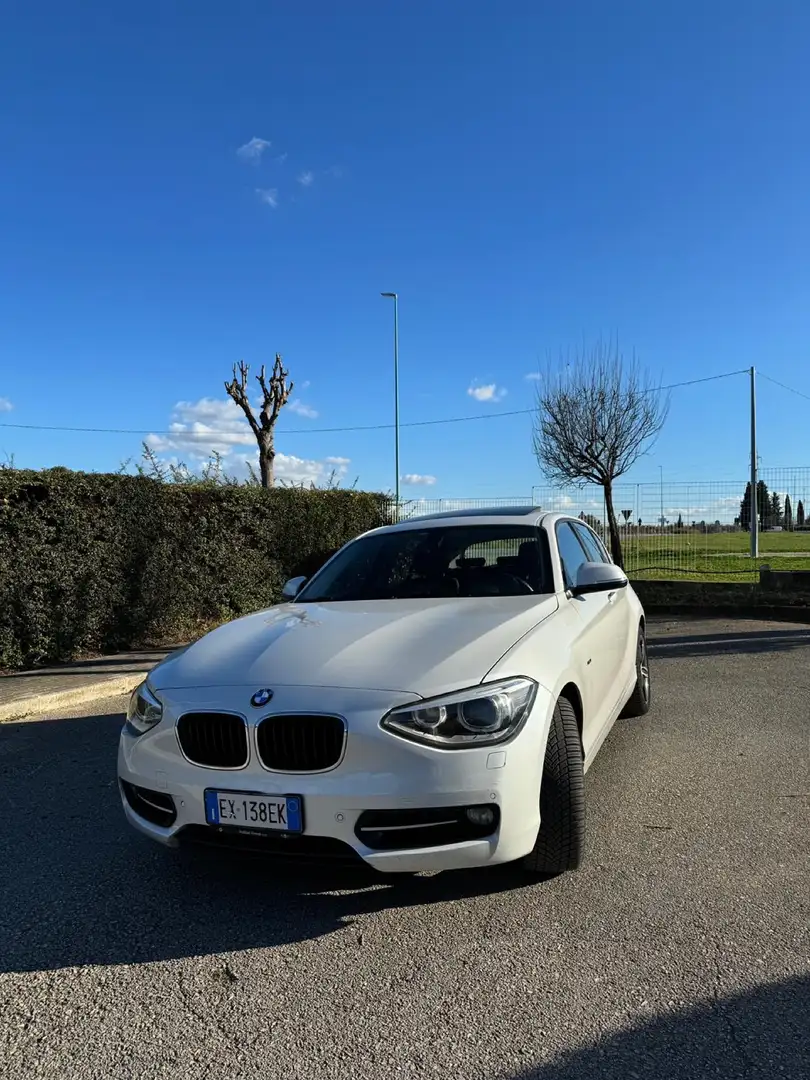 BMW 120 120d 5p Sport Bianco - 1
