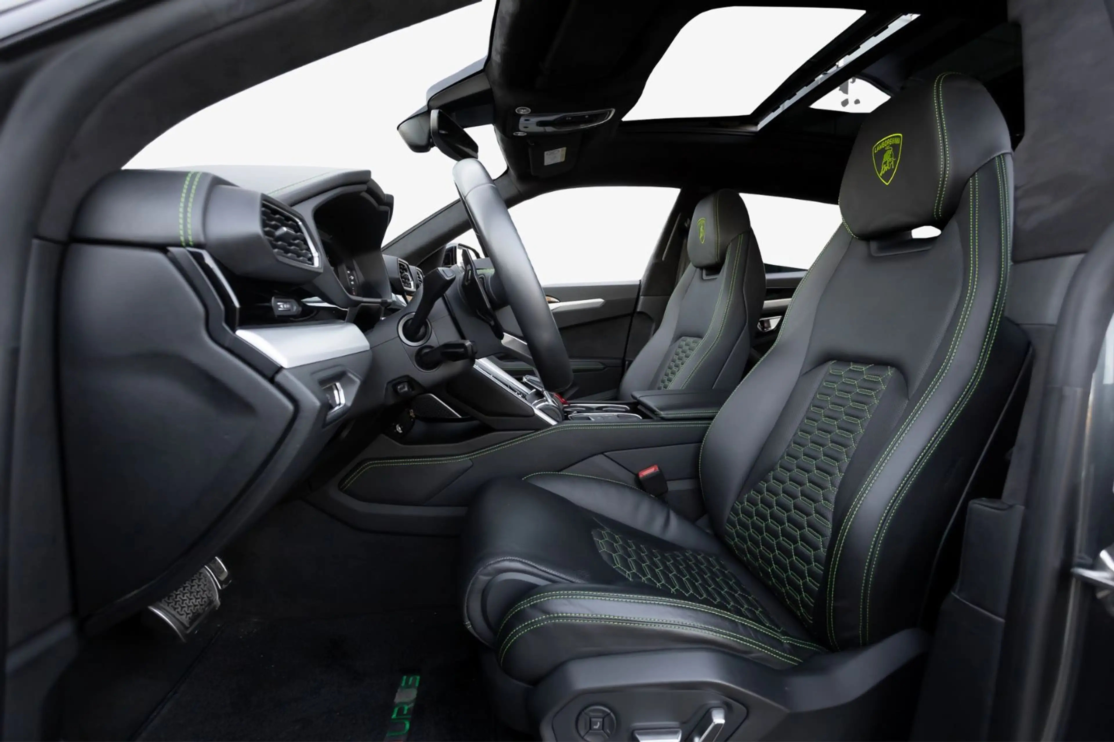 Lamborghini Urus °B&O°PANO°360°HUD°MASS°LUFT° — photo 5