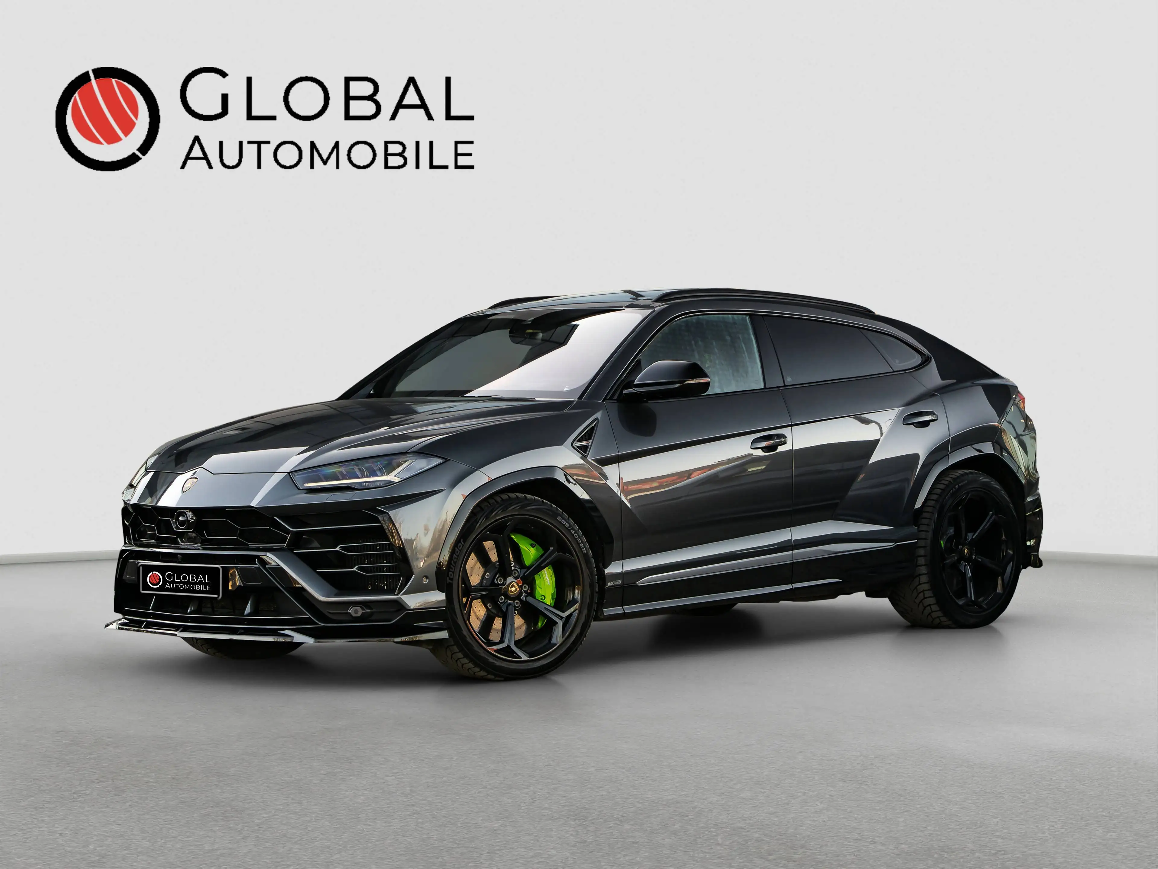 Lamborghini Urus °B&O°PANO°360°HUD°MASS°LUFT°