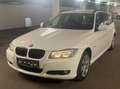 BMW 318 318d Touring Weiß - thumbnail 1