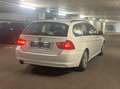BMW 318 318d Touring Weiß - thumbnail 4
