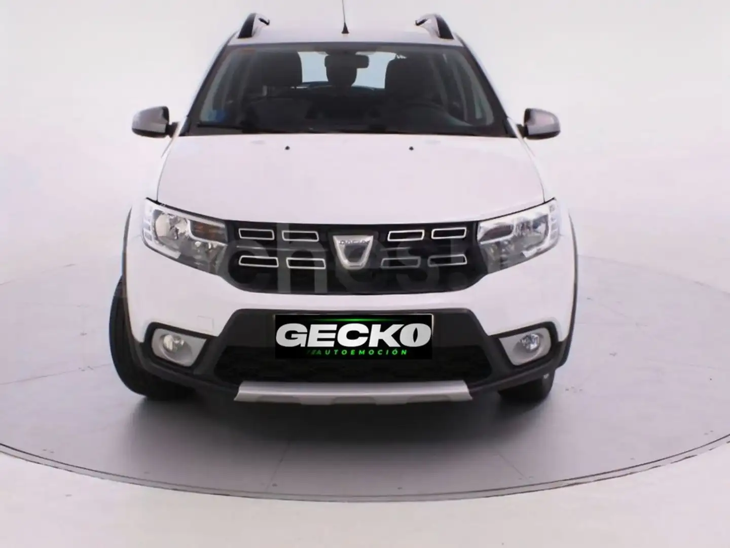 Dacia Sandero Todoterreno 75cv Manual de 5 Puertas Blanco - 2