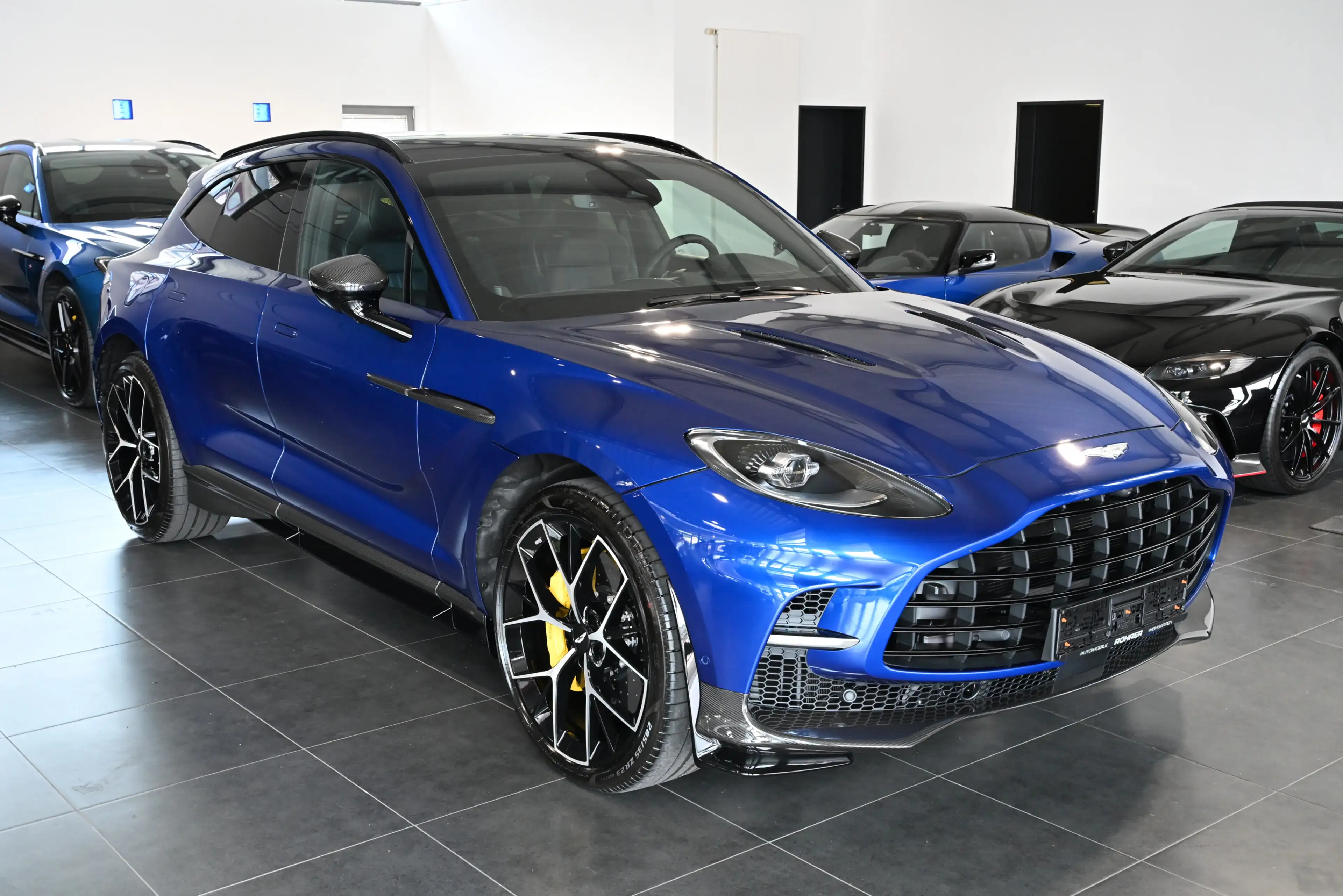 Aston Martin DBX 707 Q-Ion-Blue UPE:338.300€ Voll Carbon B&W — photo 9