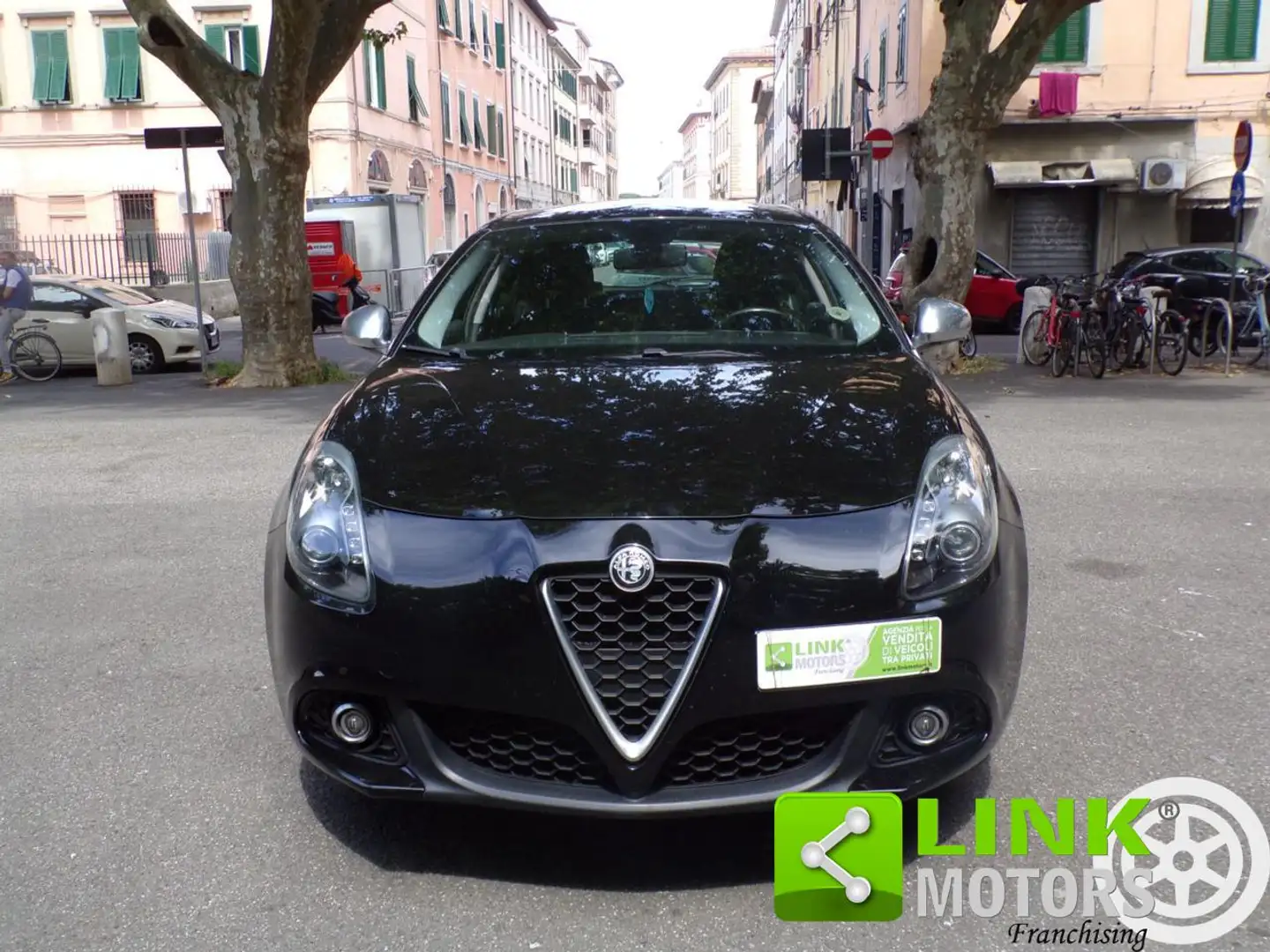 Alfa Romeo Giulietta 1.4 TB MultiAir 170CV TCT S-S Zwart - 2