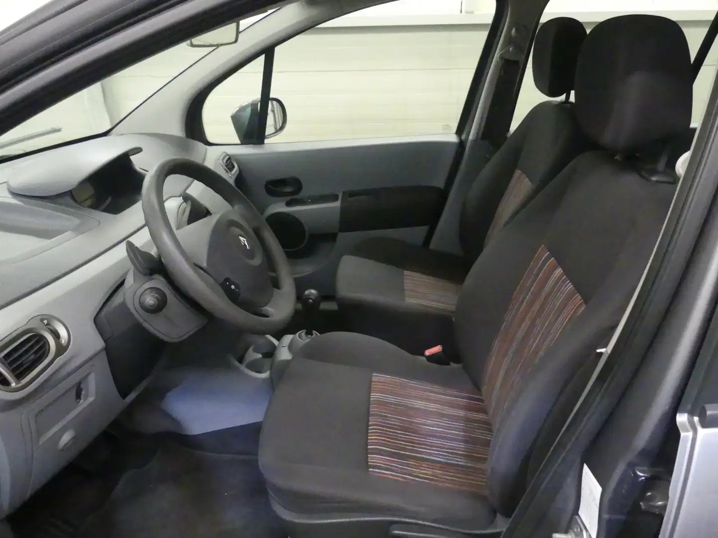 Renault Grand Modus 1.2-16V Expr - Automaat - Cruise Control - Trekhaa Szürke - 2